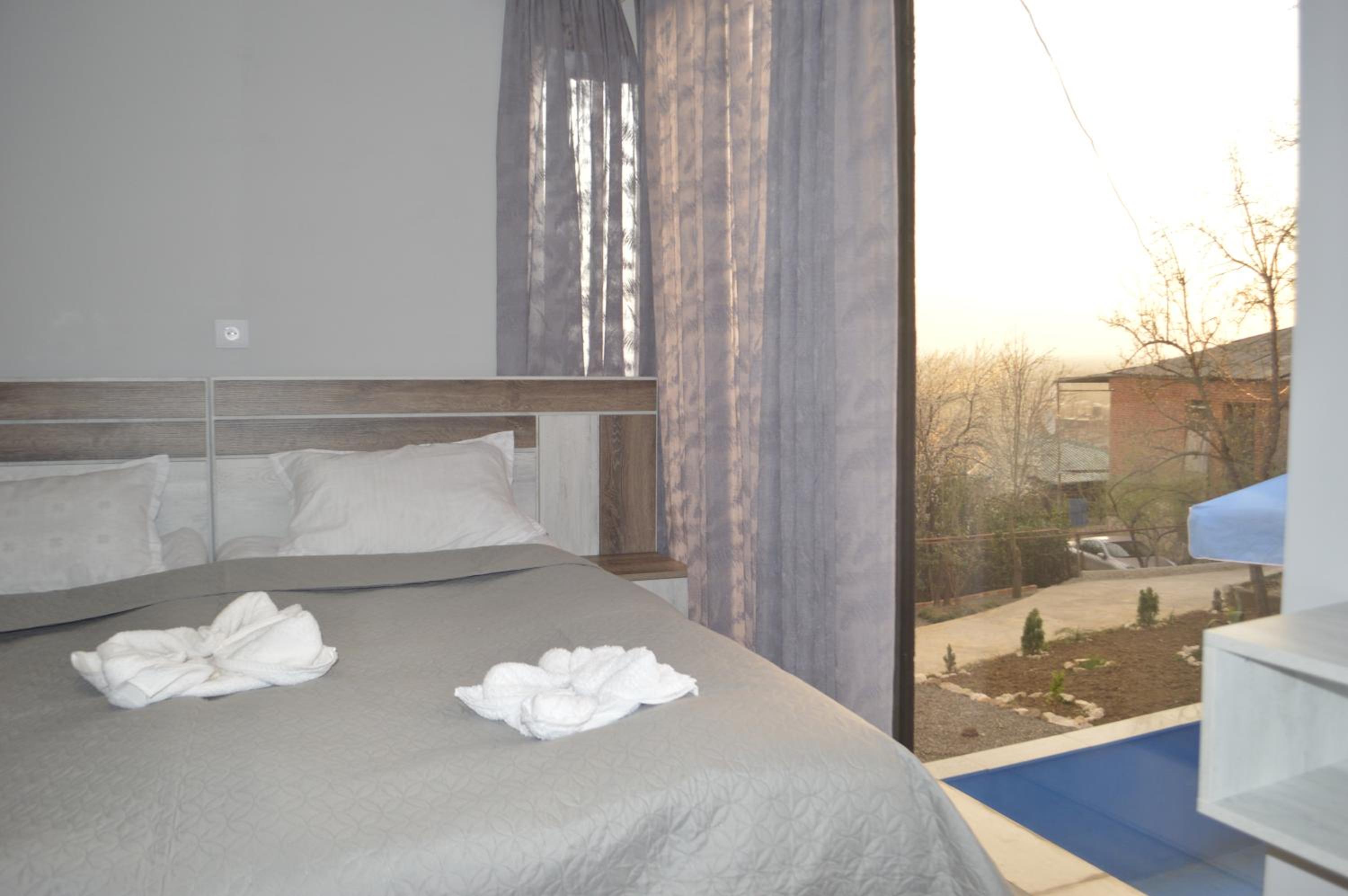 Triple Room with Bathroom photo 3