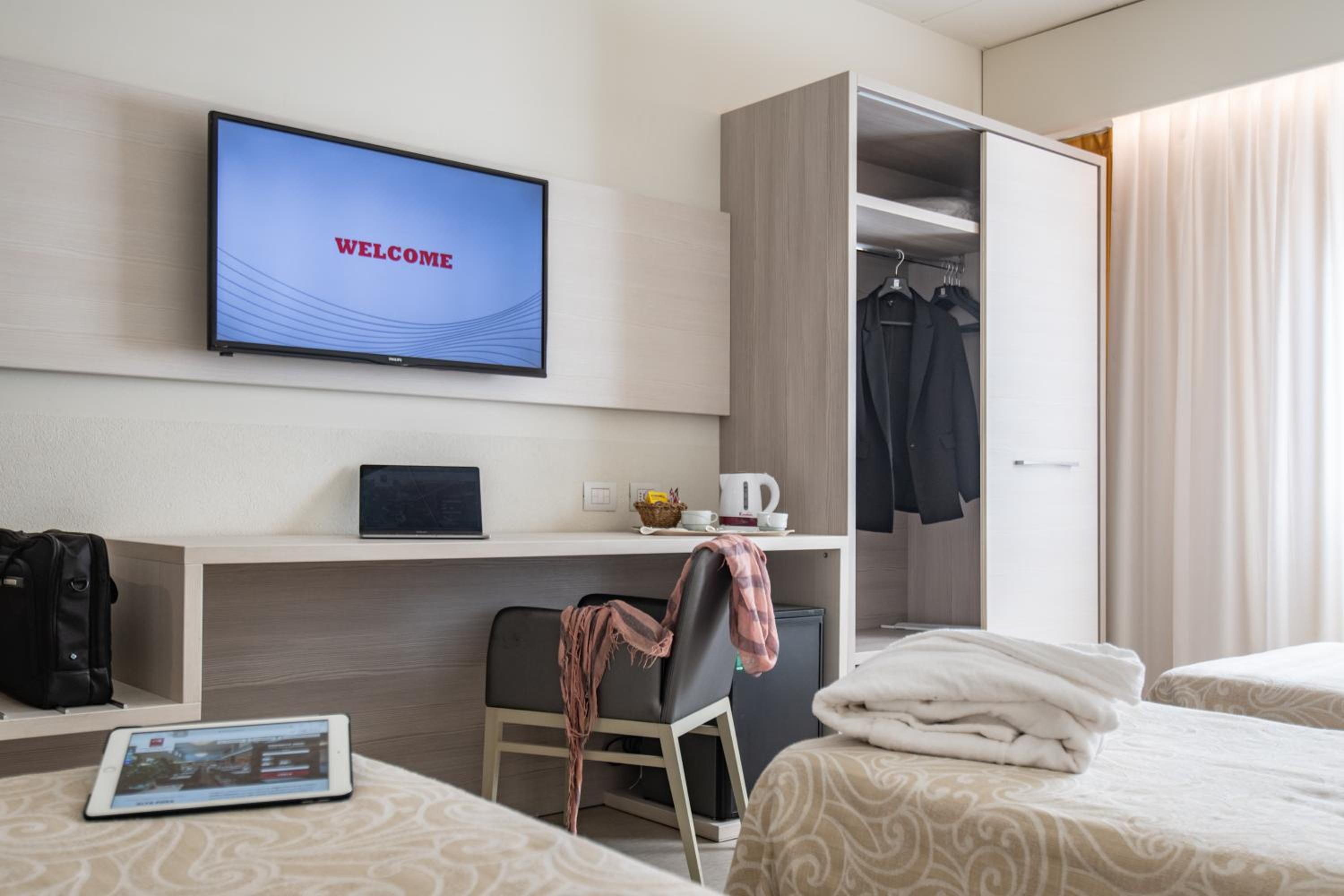 Comfort Triple Room - Photo 12