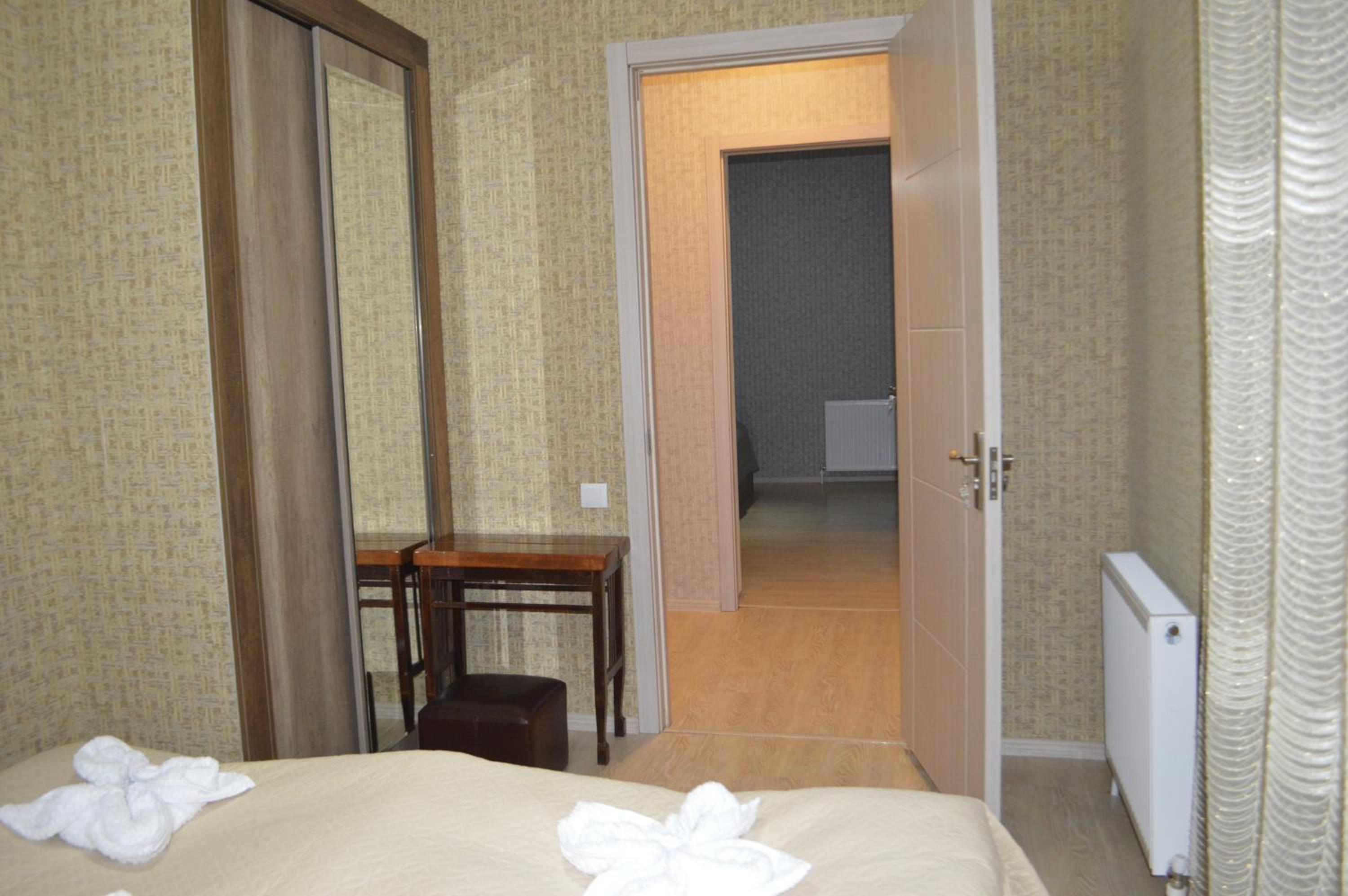 Double or Twin Room with Private Bathroom photo 1