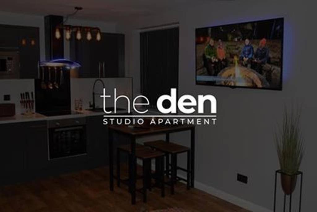 Studio Apartment photo 2