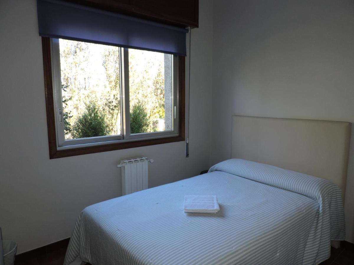 Standard Single Room with Shared Bathroom