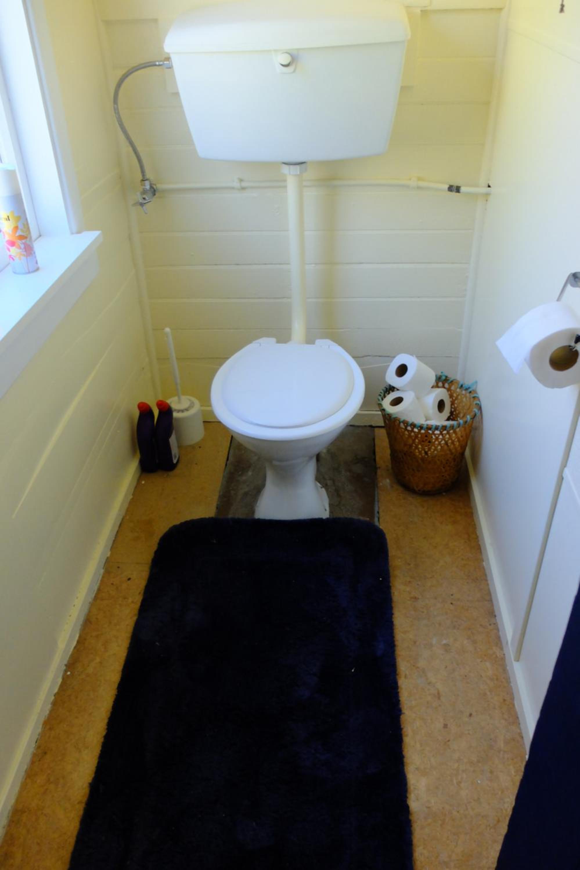 Three-Bedroom House - Photo 20