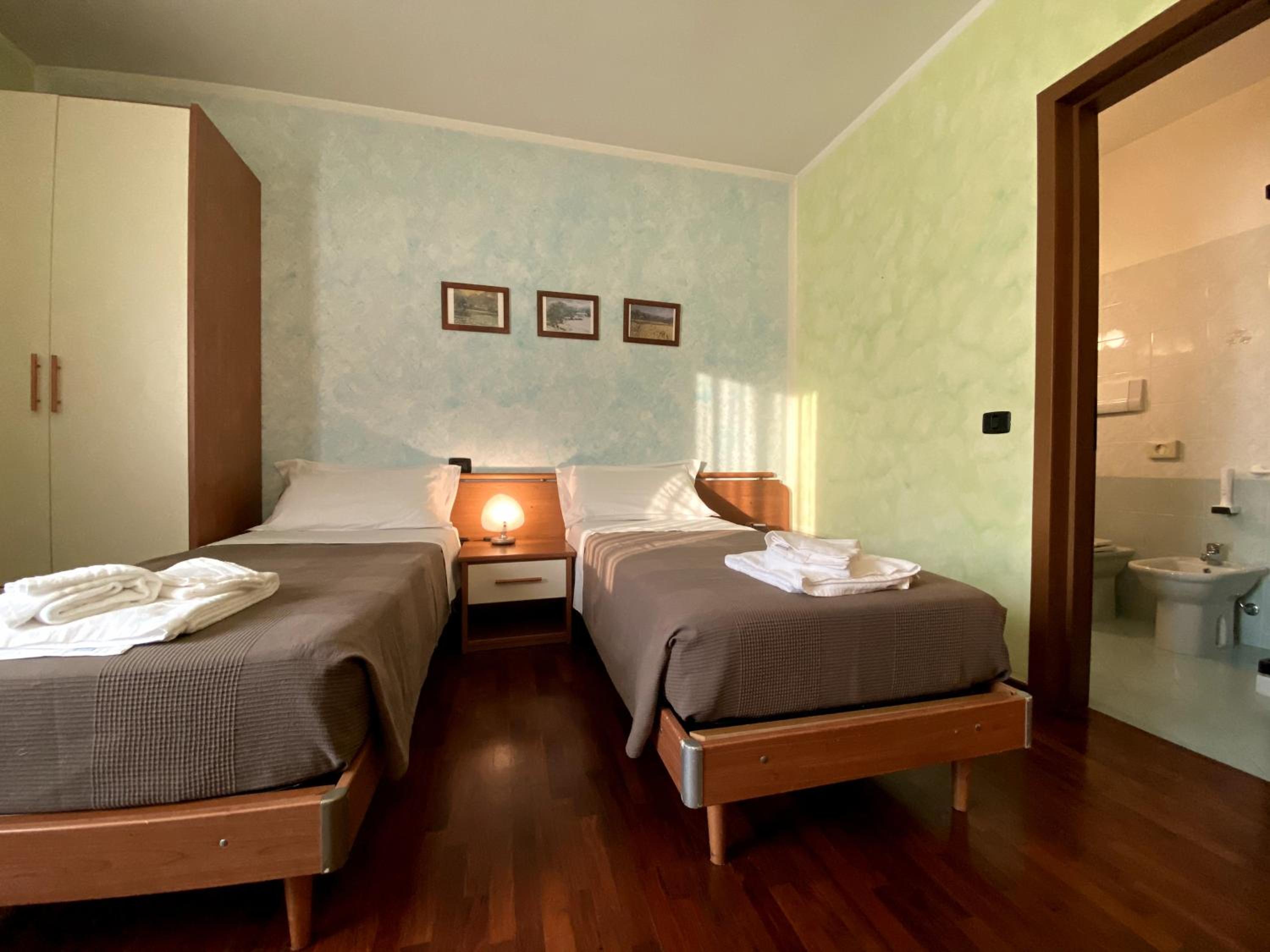 Twin Room photo 1