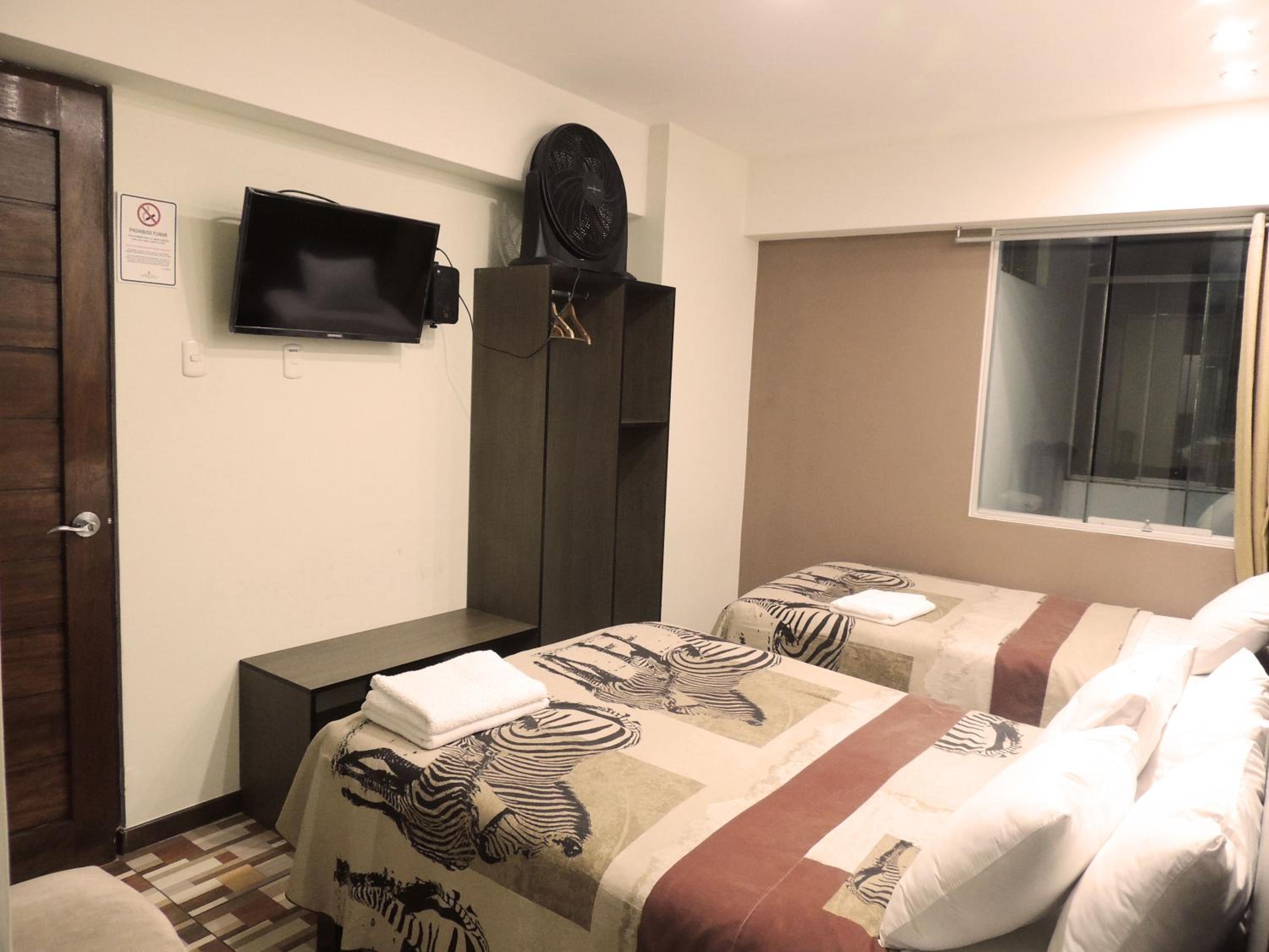 Triple Room