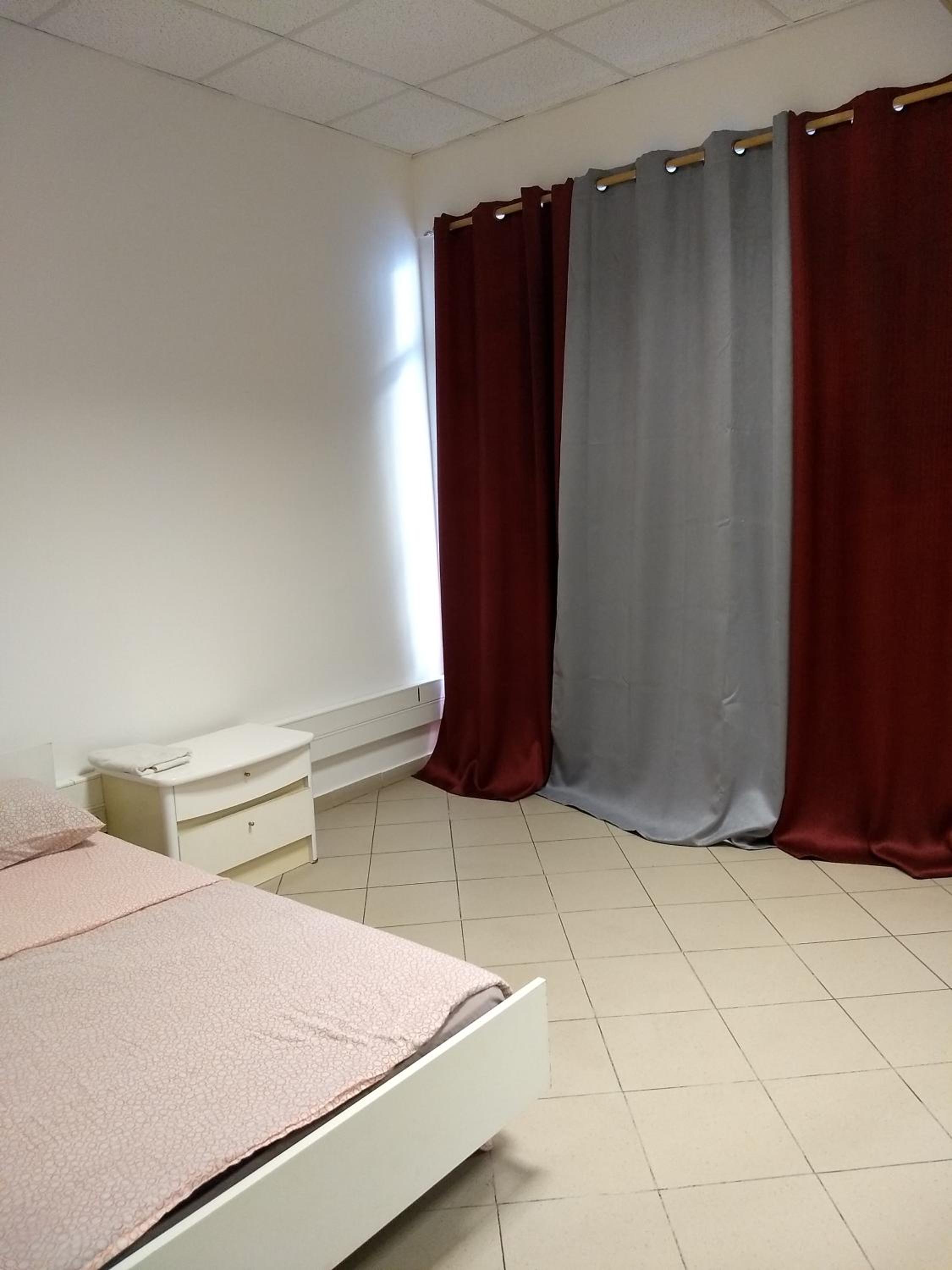 Large Double Room - Photo 2