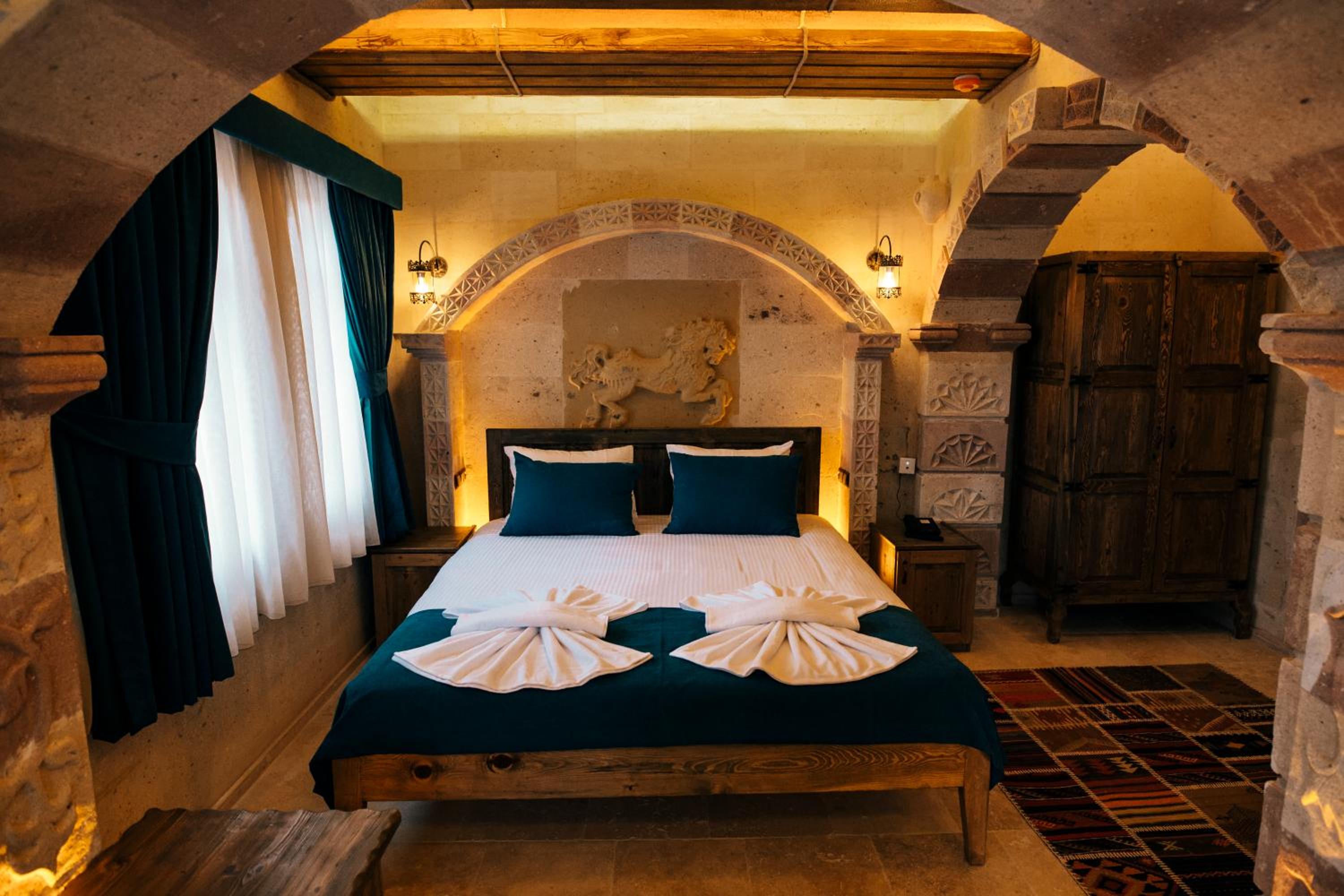 Deluxe Room - Photo 4