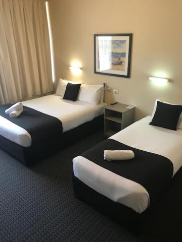 Deluxe Queen Room photo 2