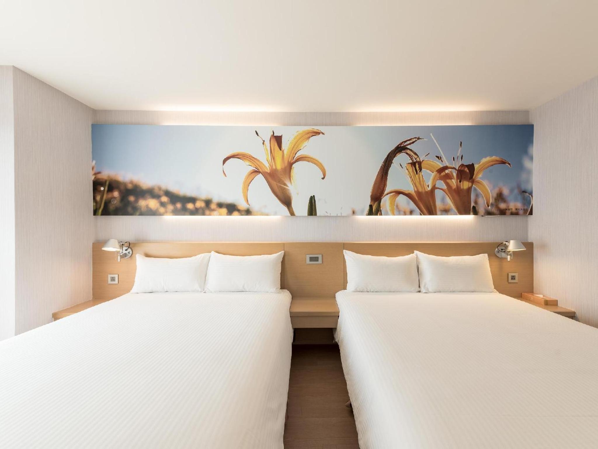 Deluxe Quadruple Room photo 1