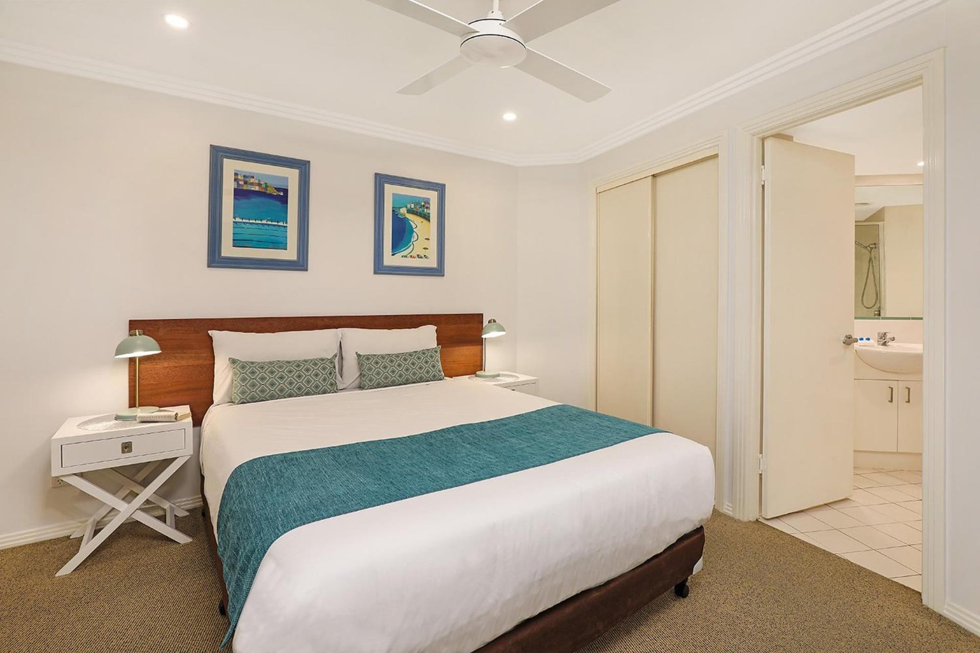 Superior Two-Bedroom Apartment with Partial Water View photo 1