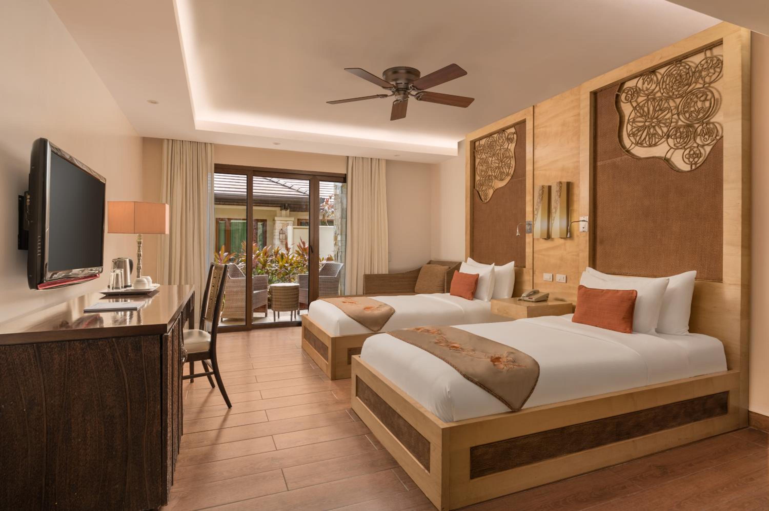 Deluxe Double or Twin Room