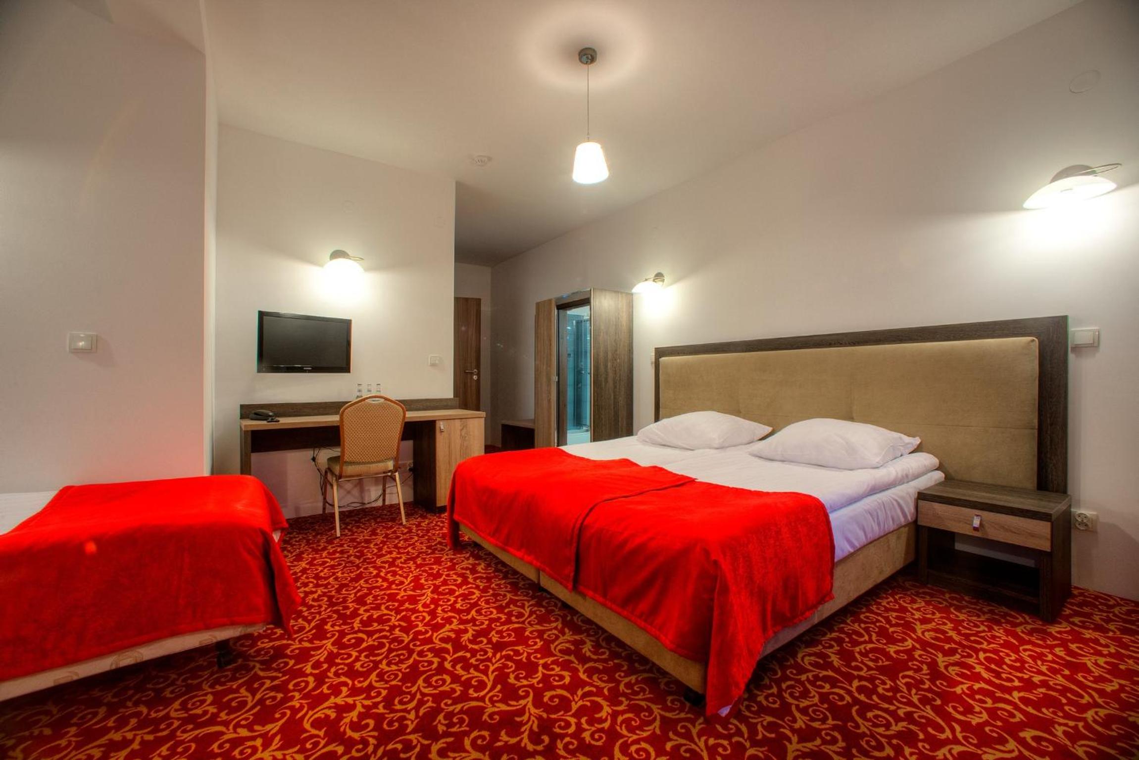  Triple Room - Photo 1