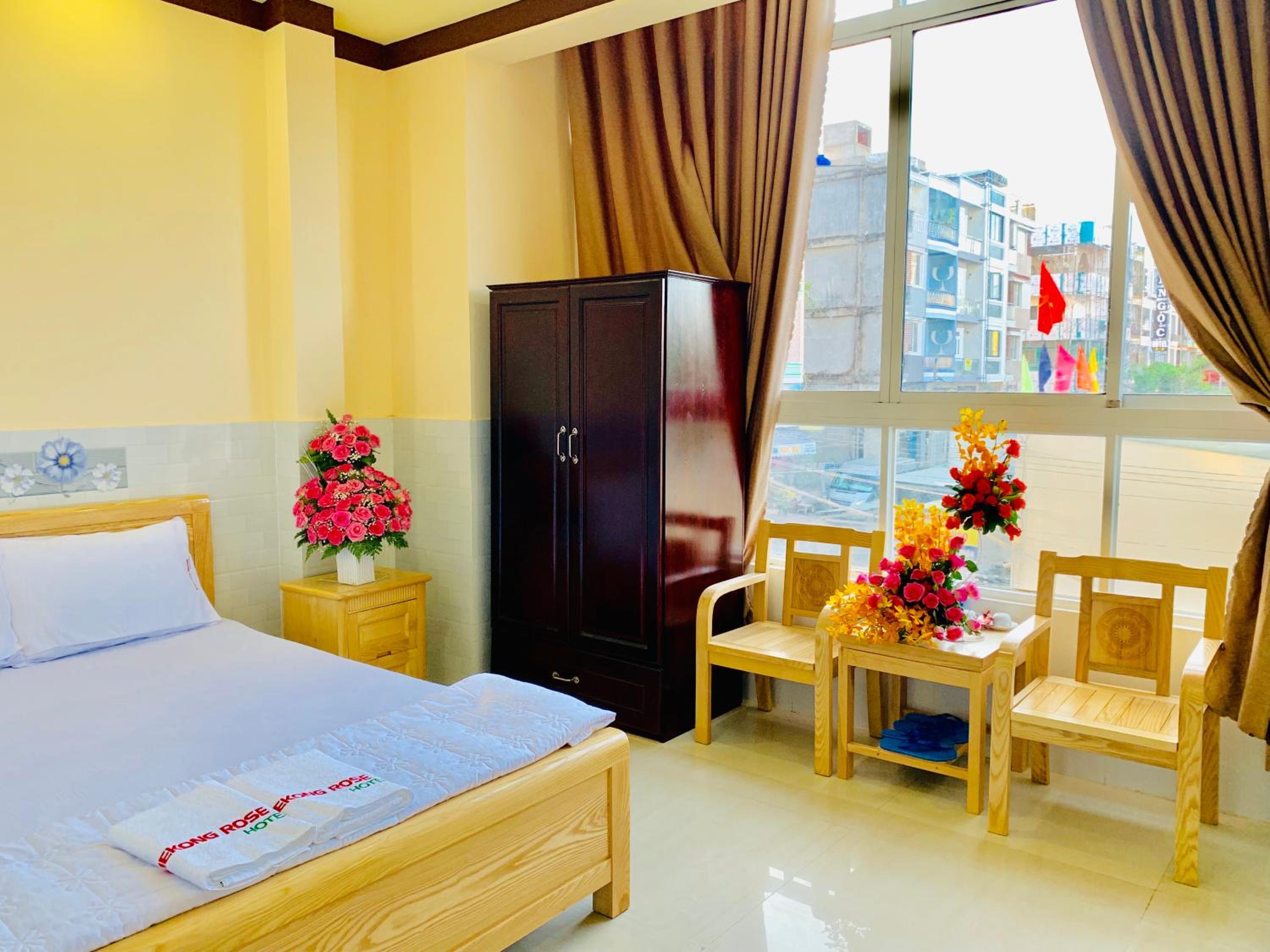 Standard King Room - Photo 1