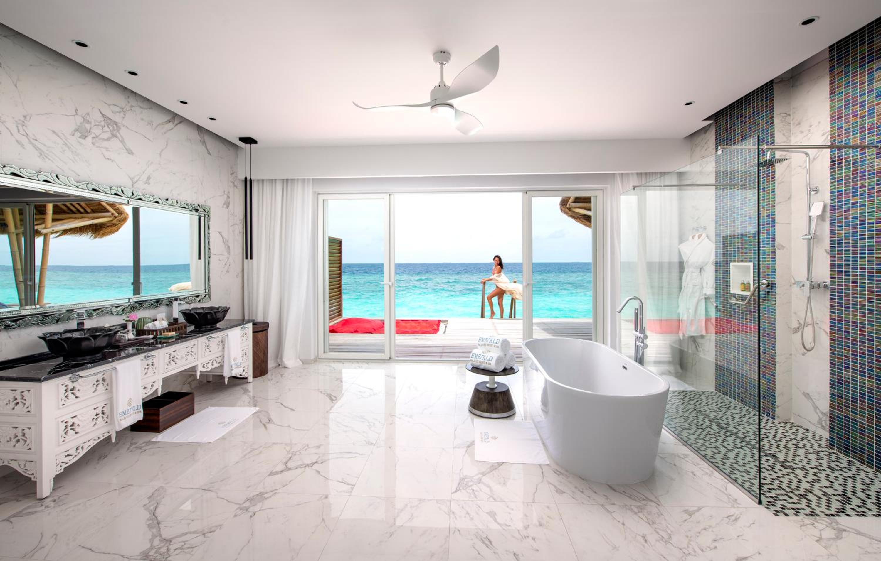Water Villa - Photo 2