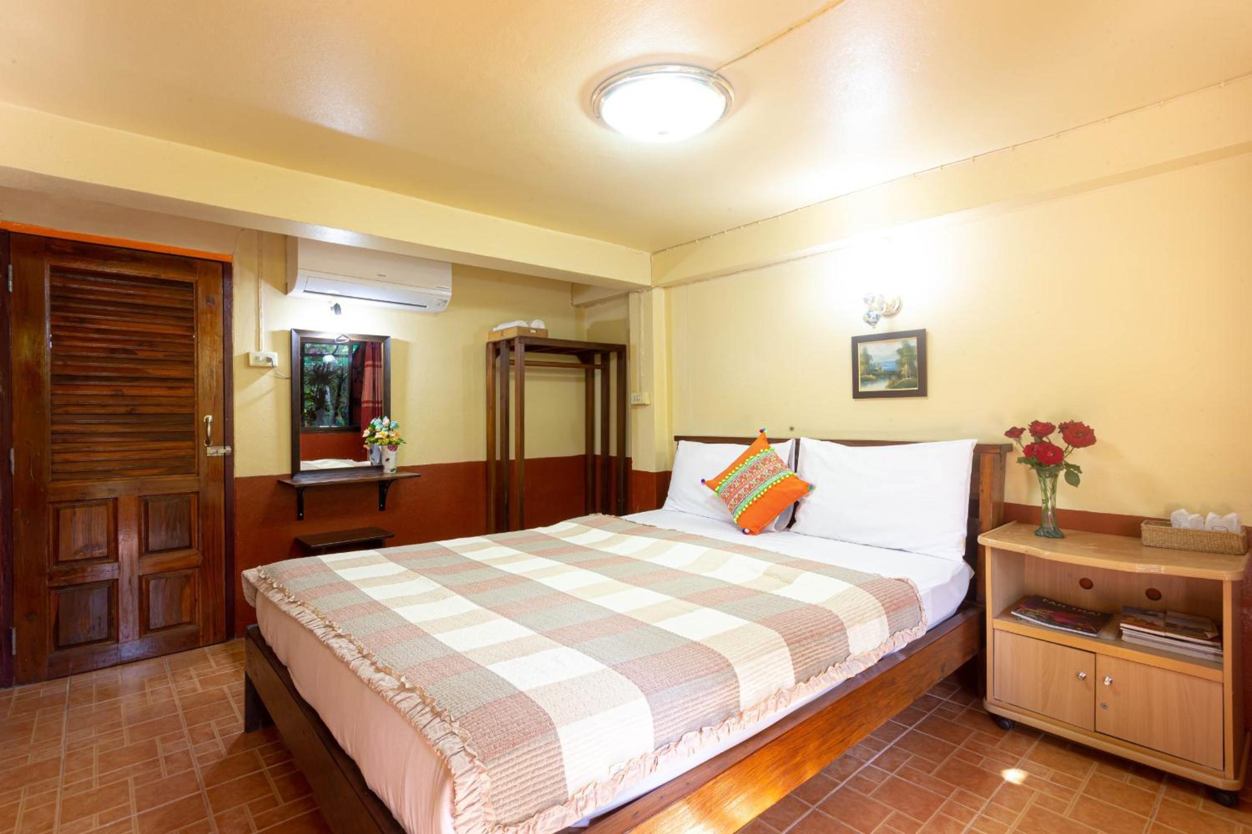 Standard Double Room photo 3