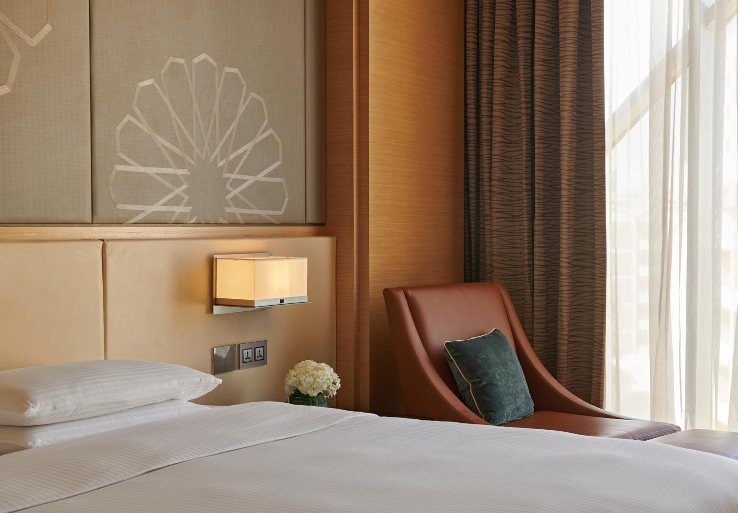 Premier King Room - Photo 2