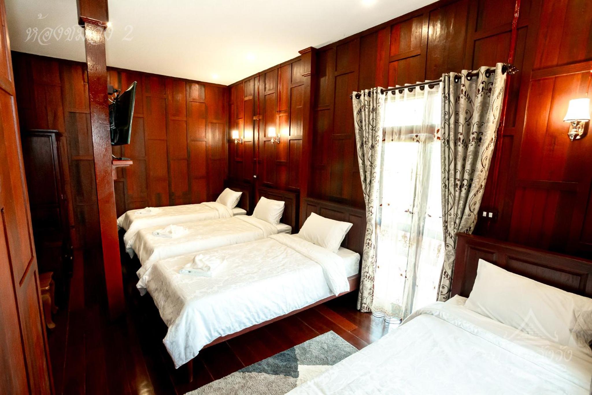 Quadruple Room with Terrace - Photo 1
