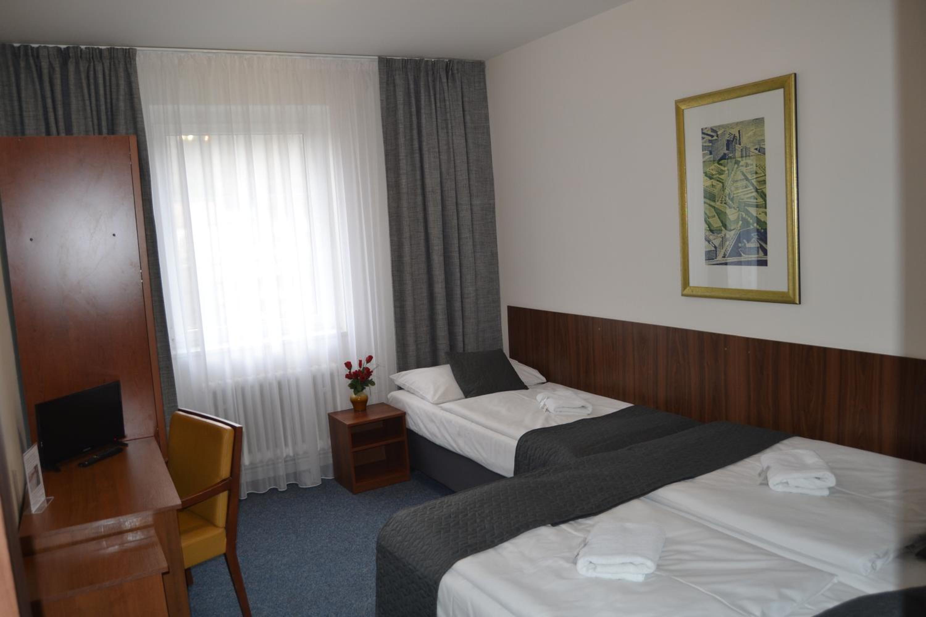 Triple Room with River View