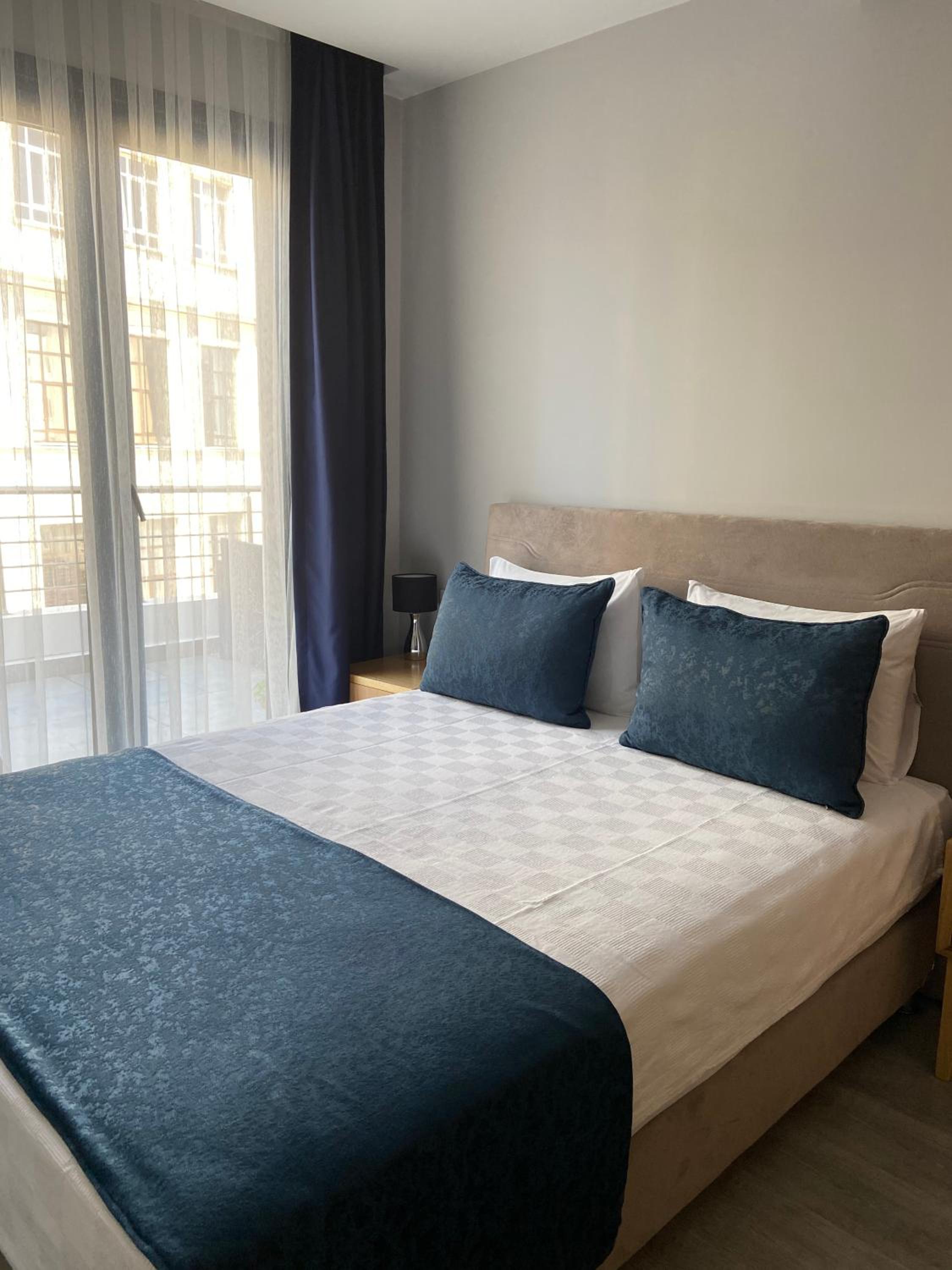 Family Suite with Balcony photo 2