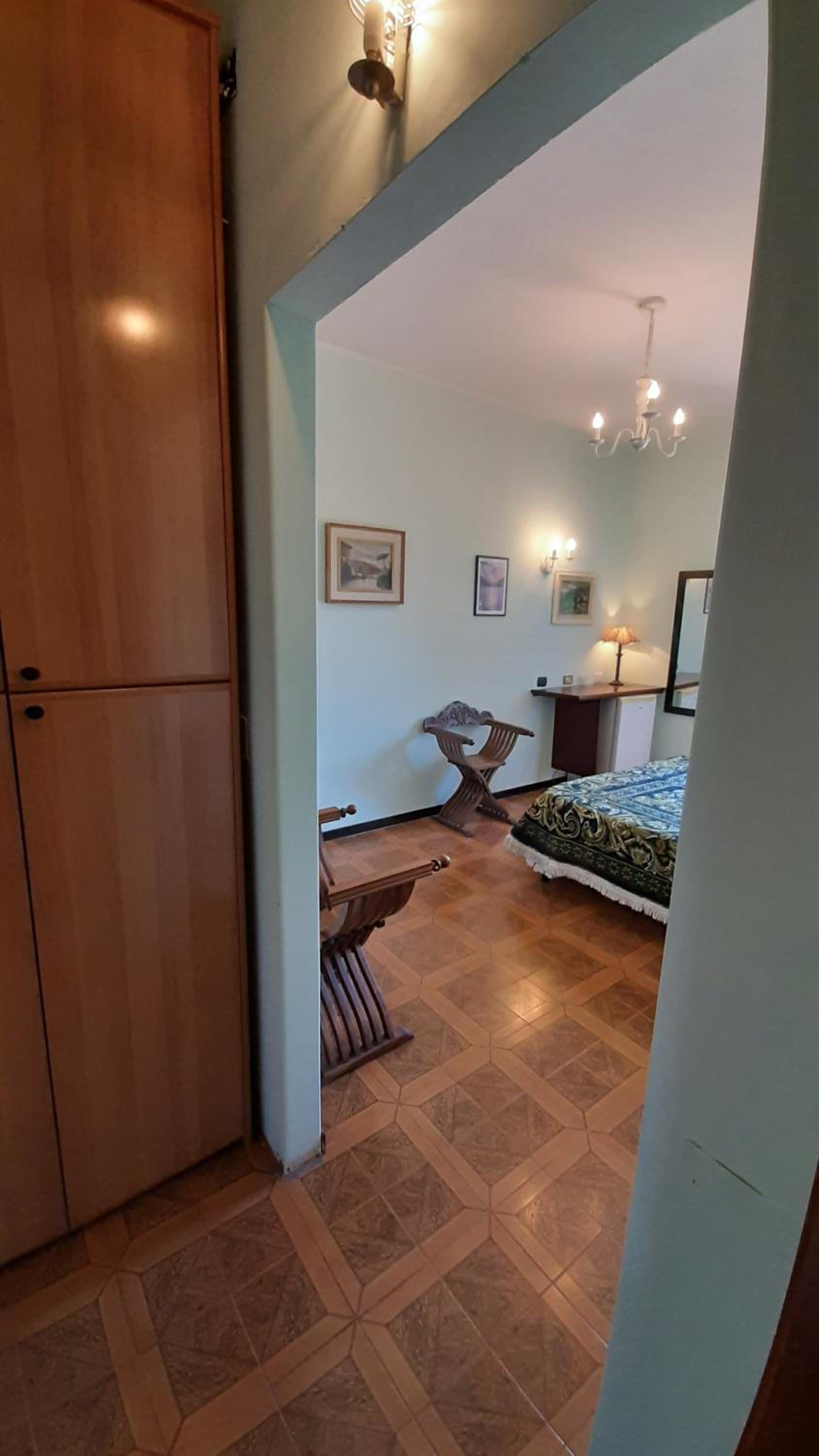 Large Double Room photo 1