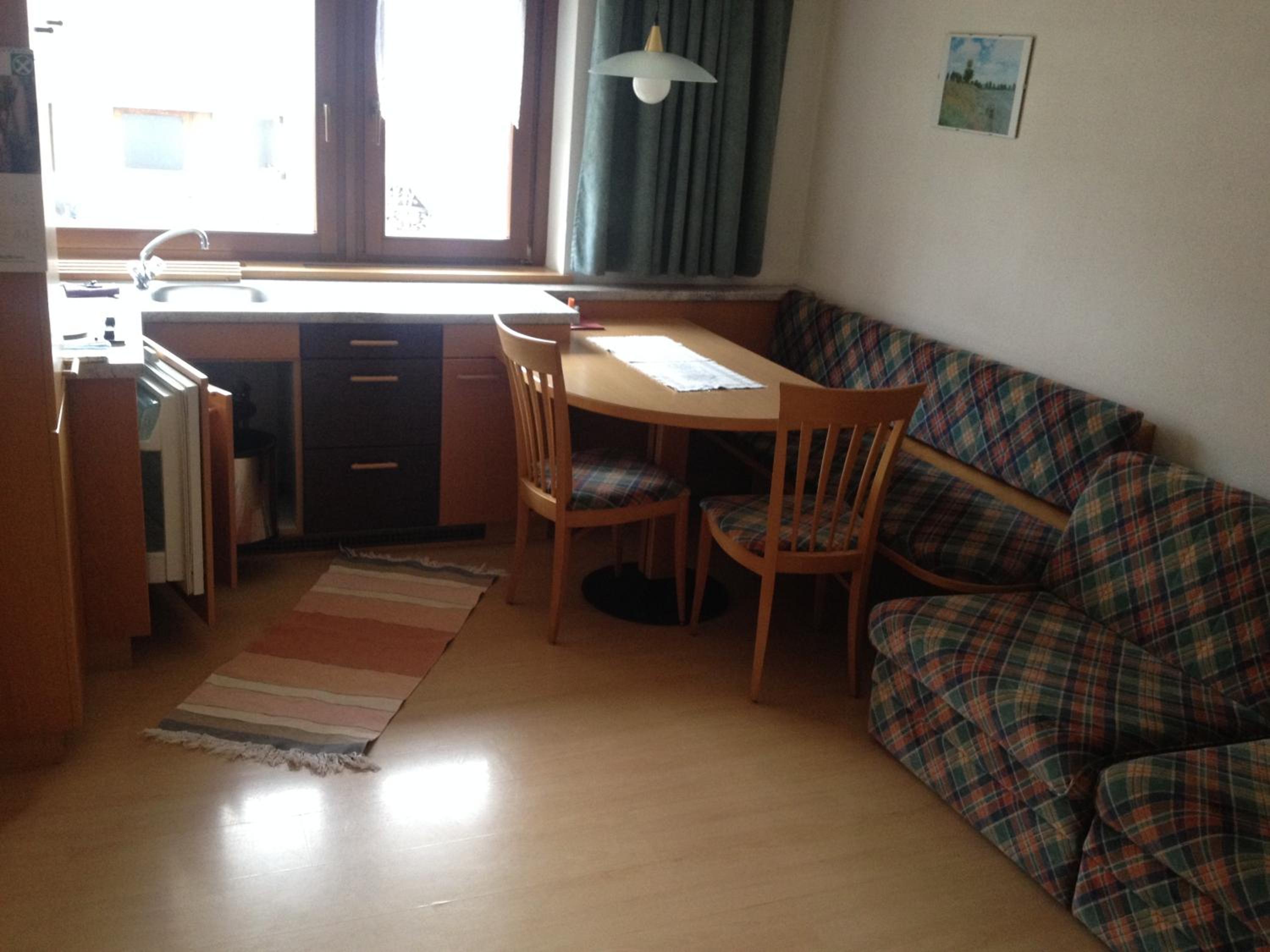 Apartment photo 2