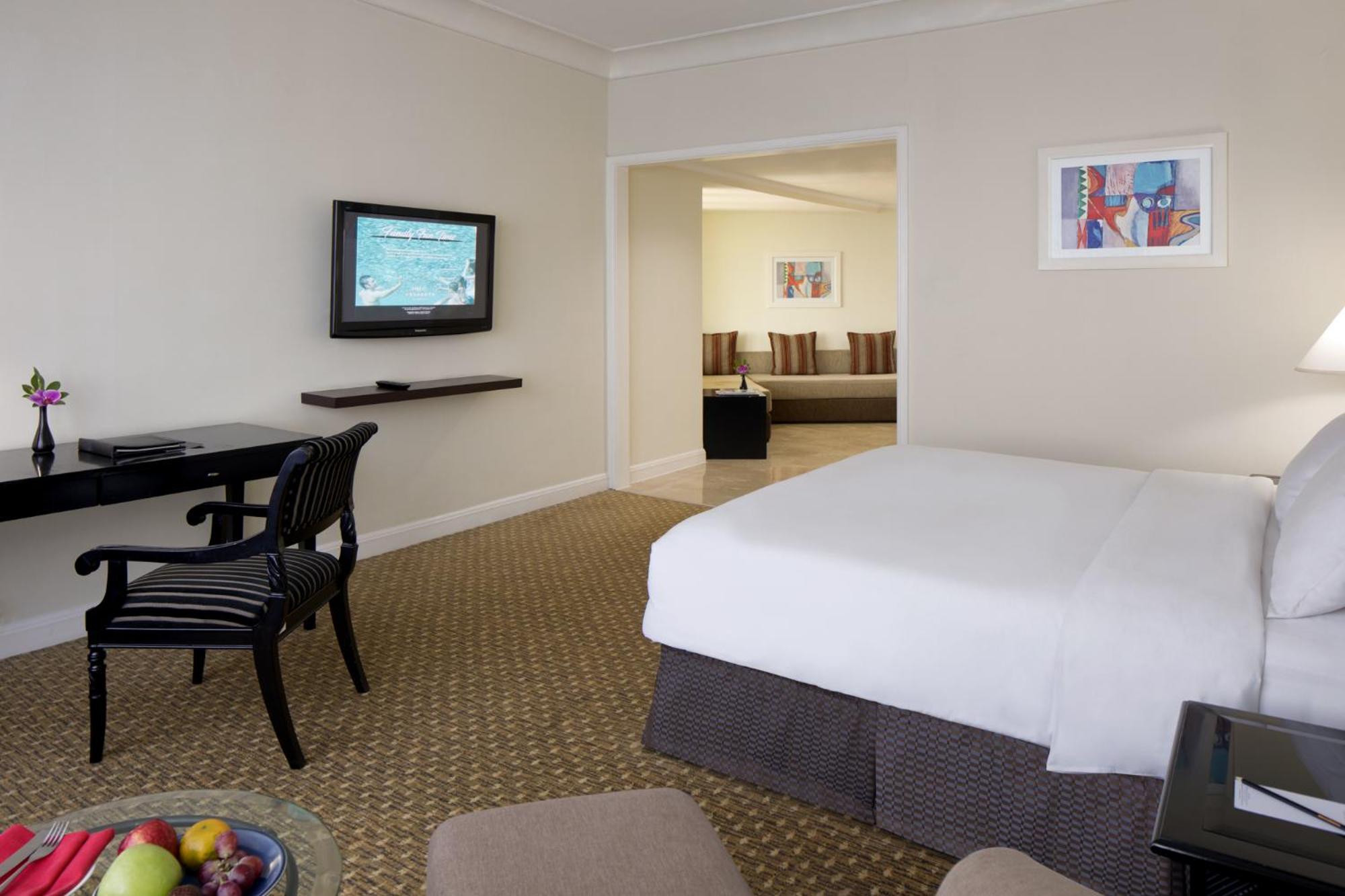 Deluxe Double or Twin Room - Photo 7