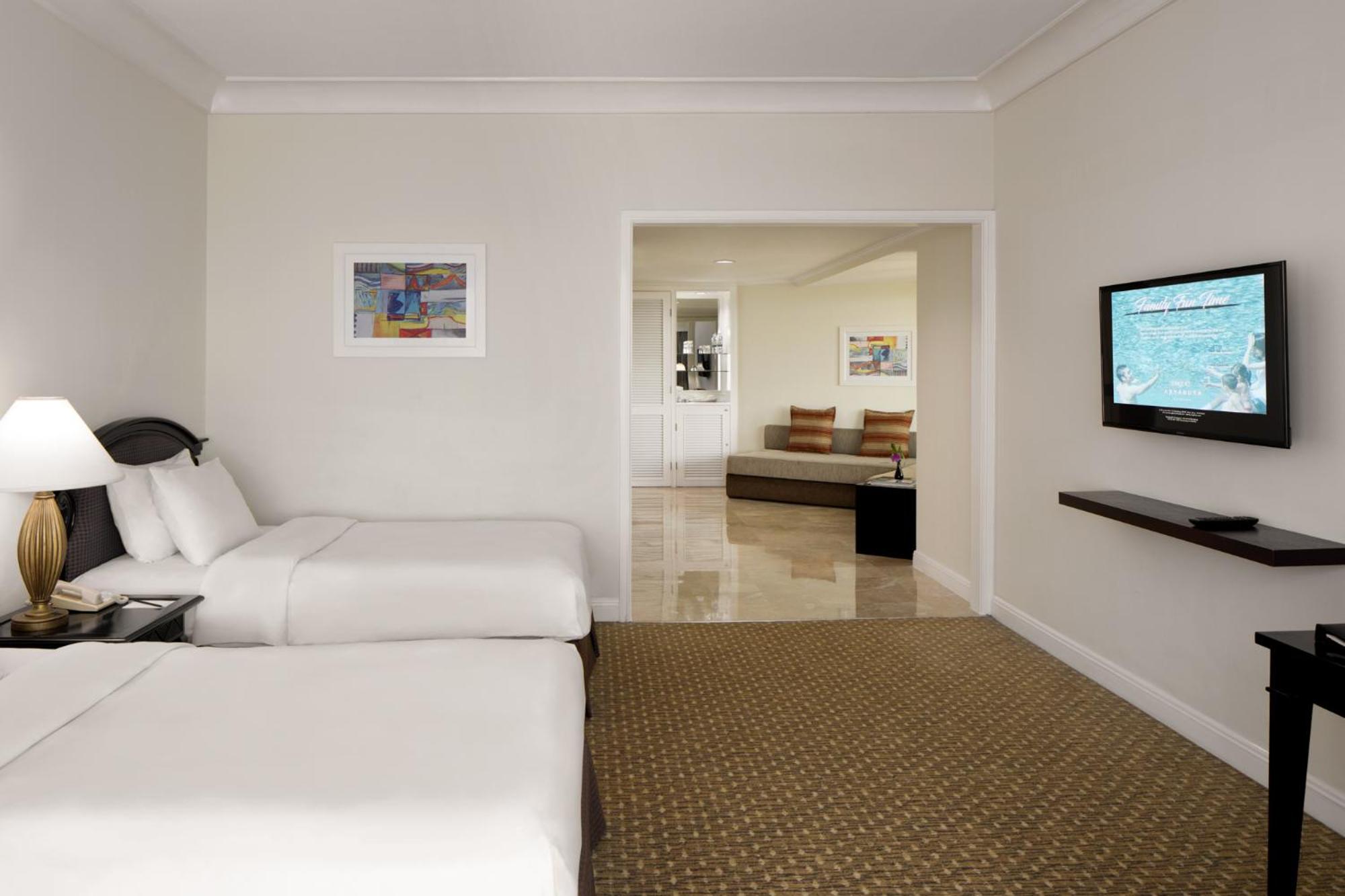 Deluxe Double or Twin Room - Photo 2
