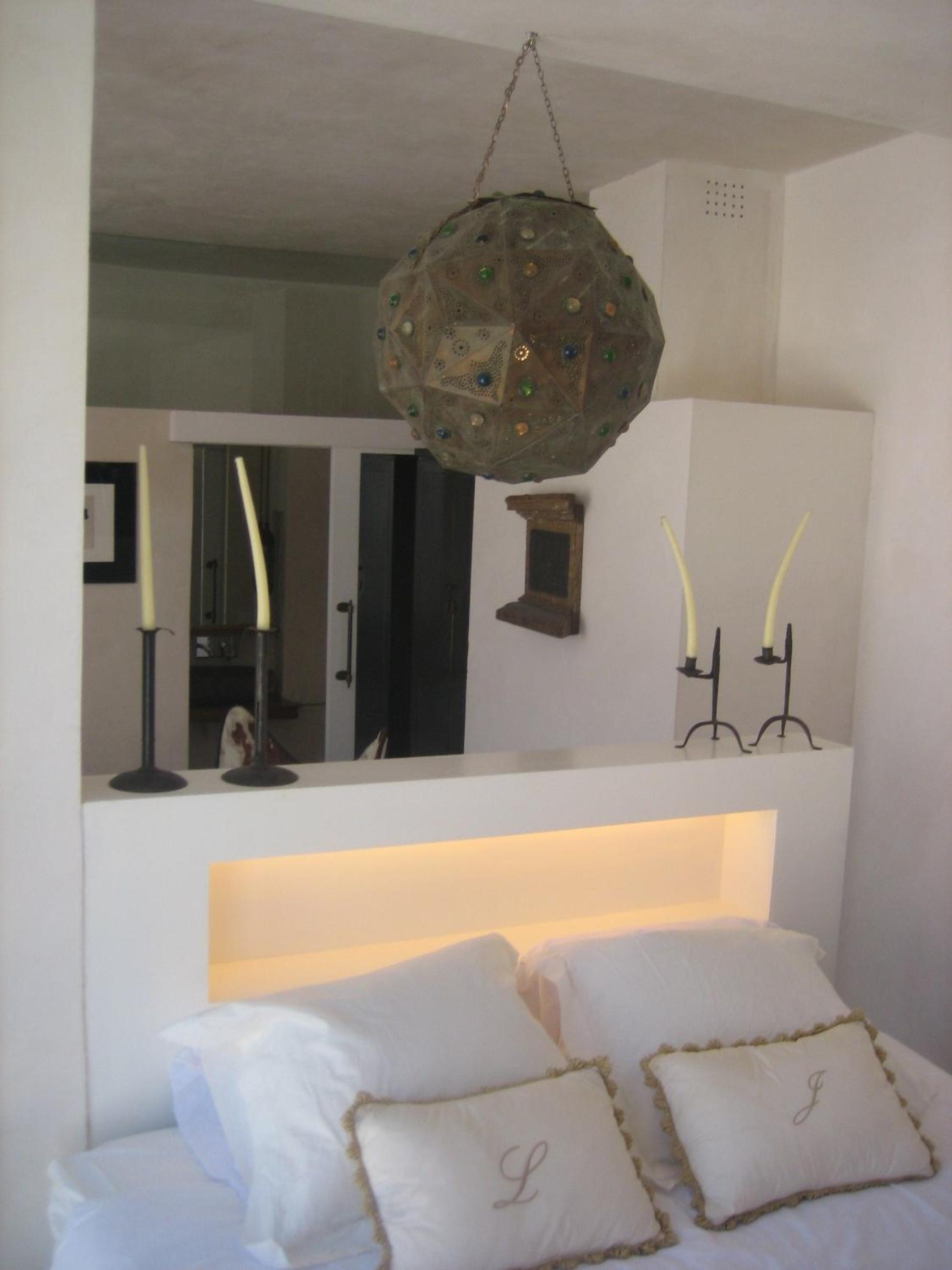 Loft - Photo 1