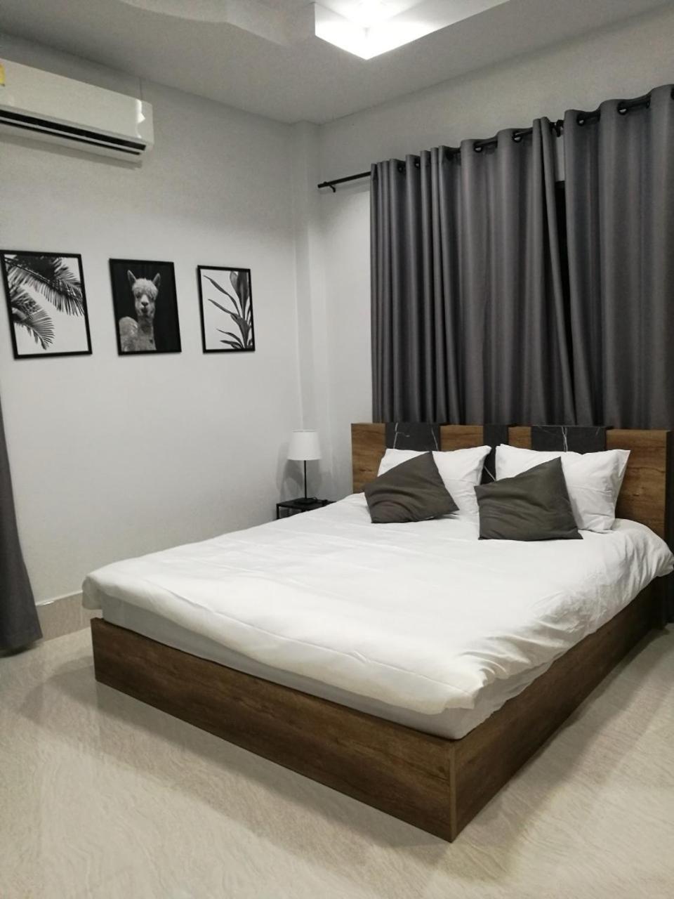 Standard Double Room - Photo 5