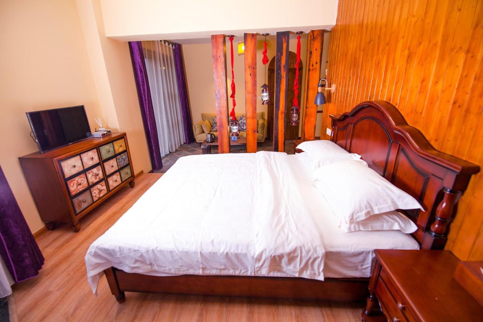 Two-Bedroom Suite photo 3