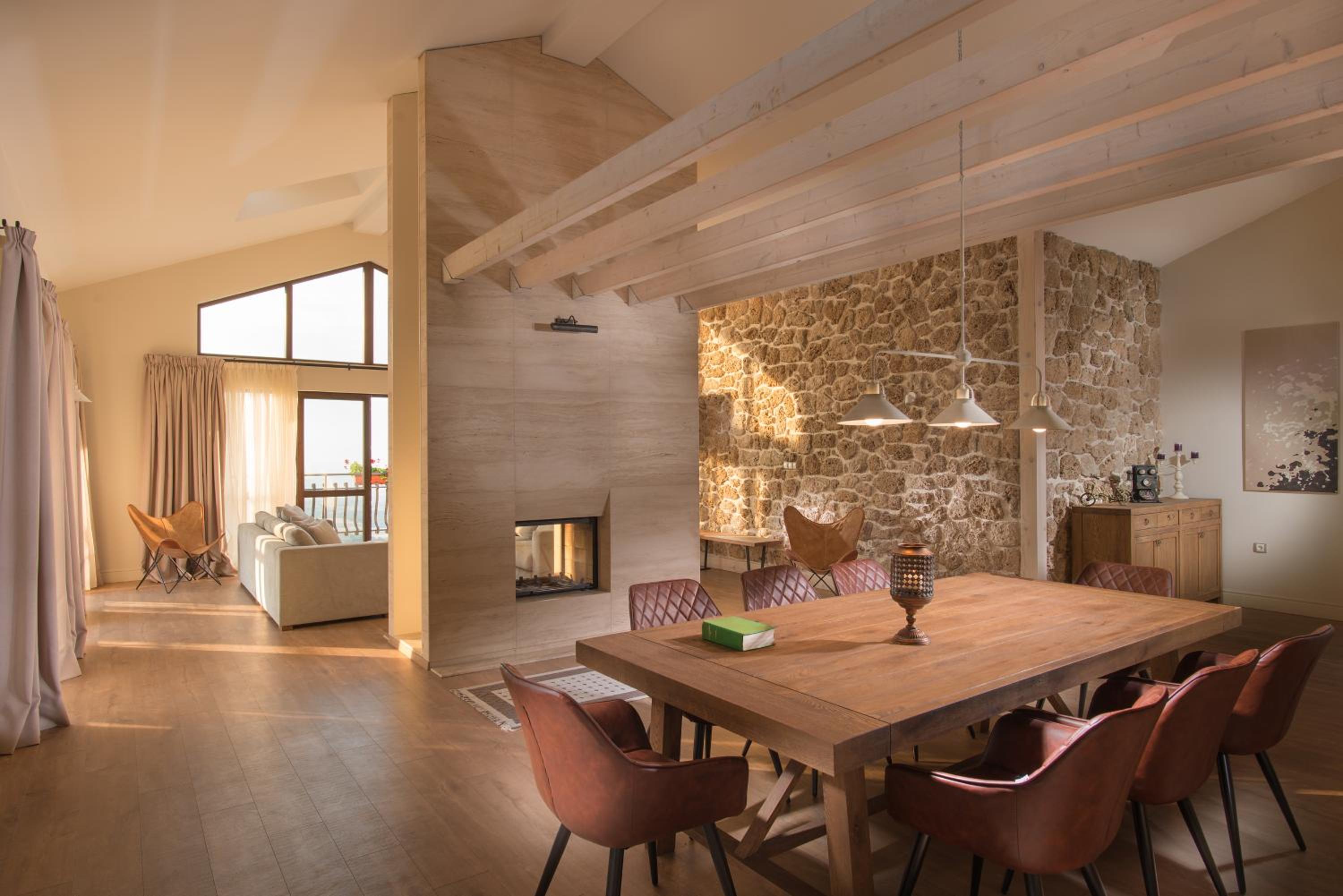 One-Bedroom Apartment - Photo 11