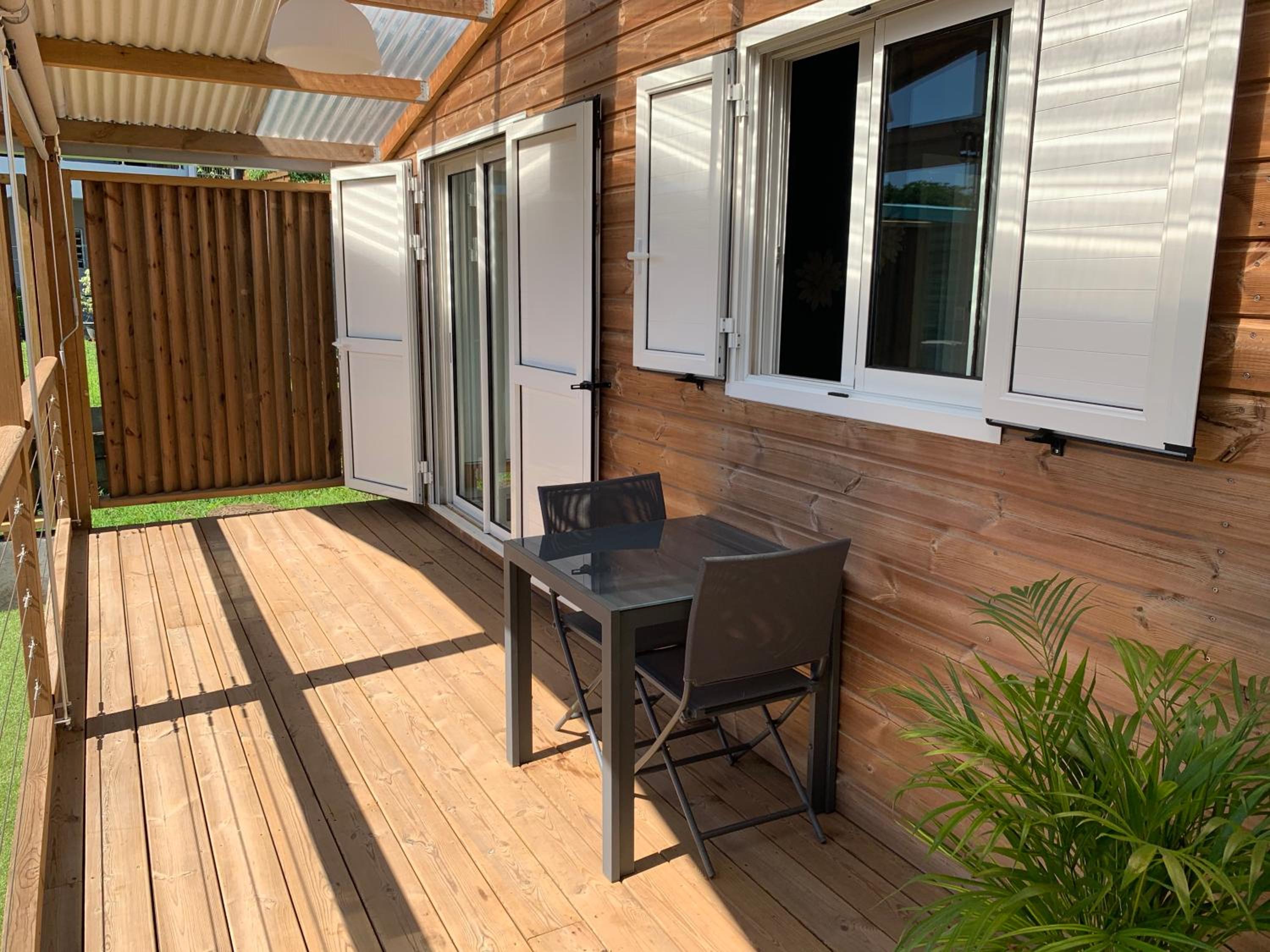 Standard Bungalow - Photo 2