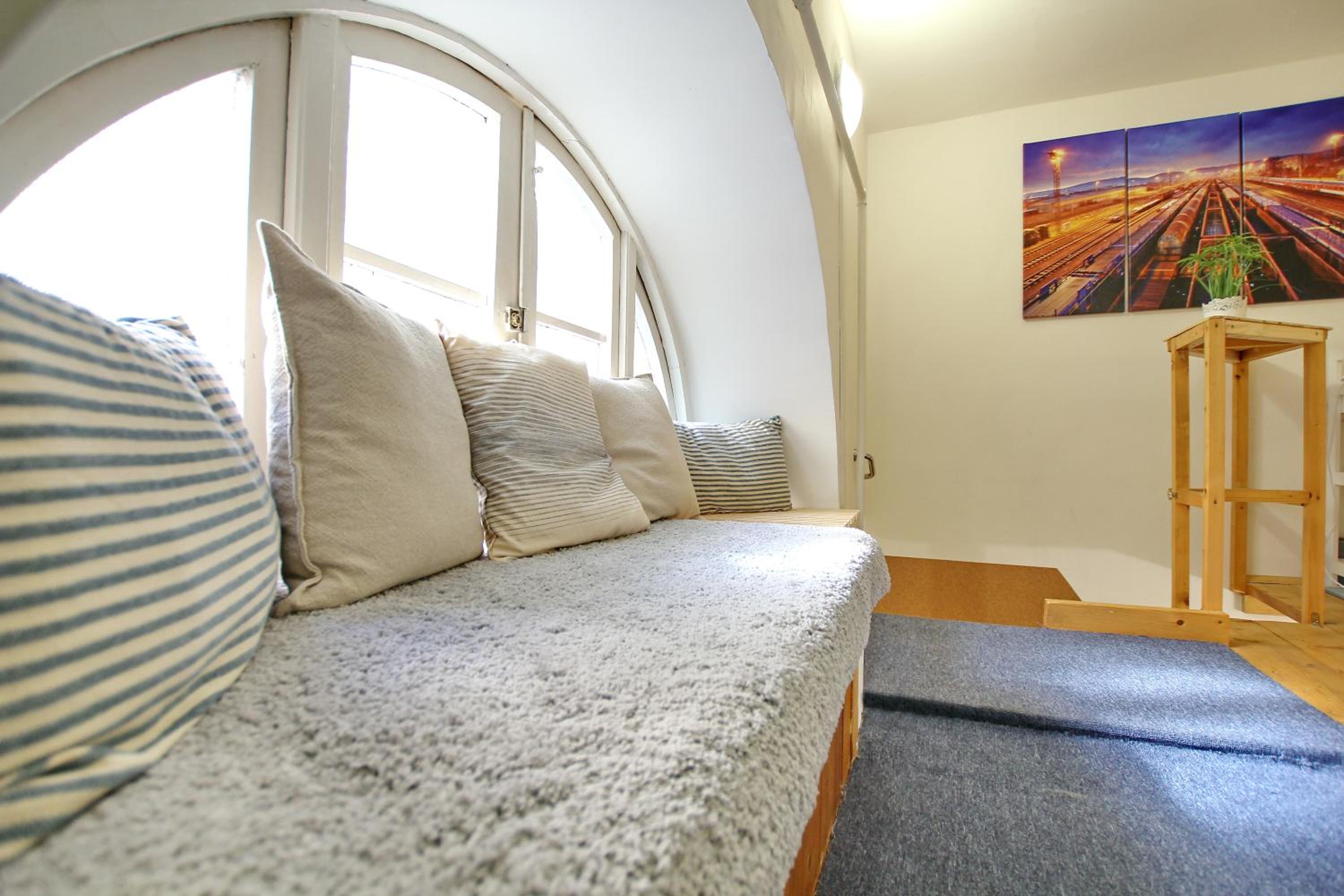 Apartment - Photo 9