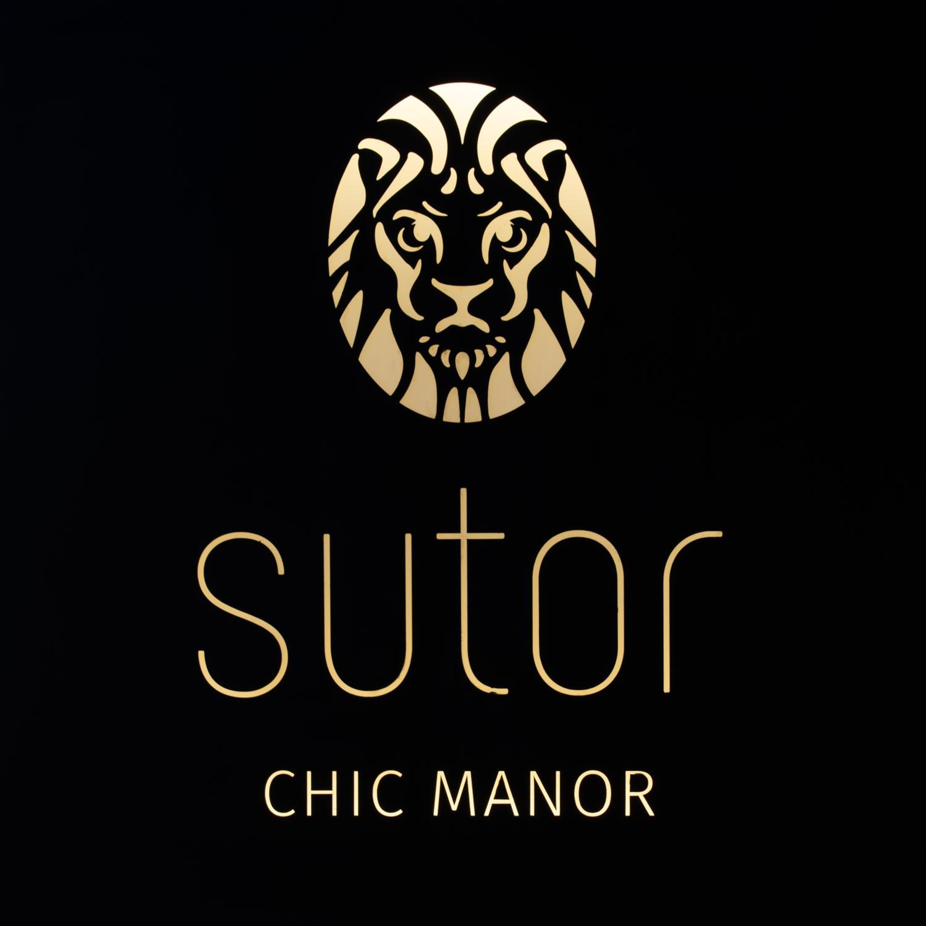 Deluxe Junior Suite - Photo 10