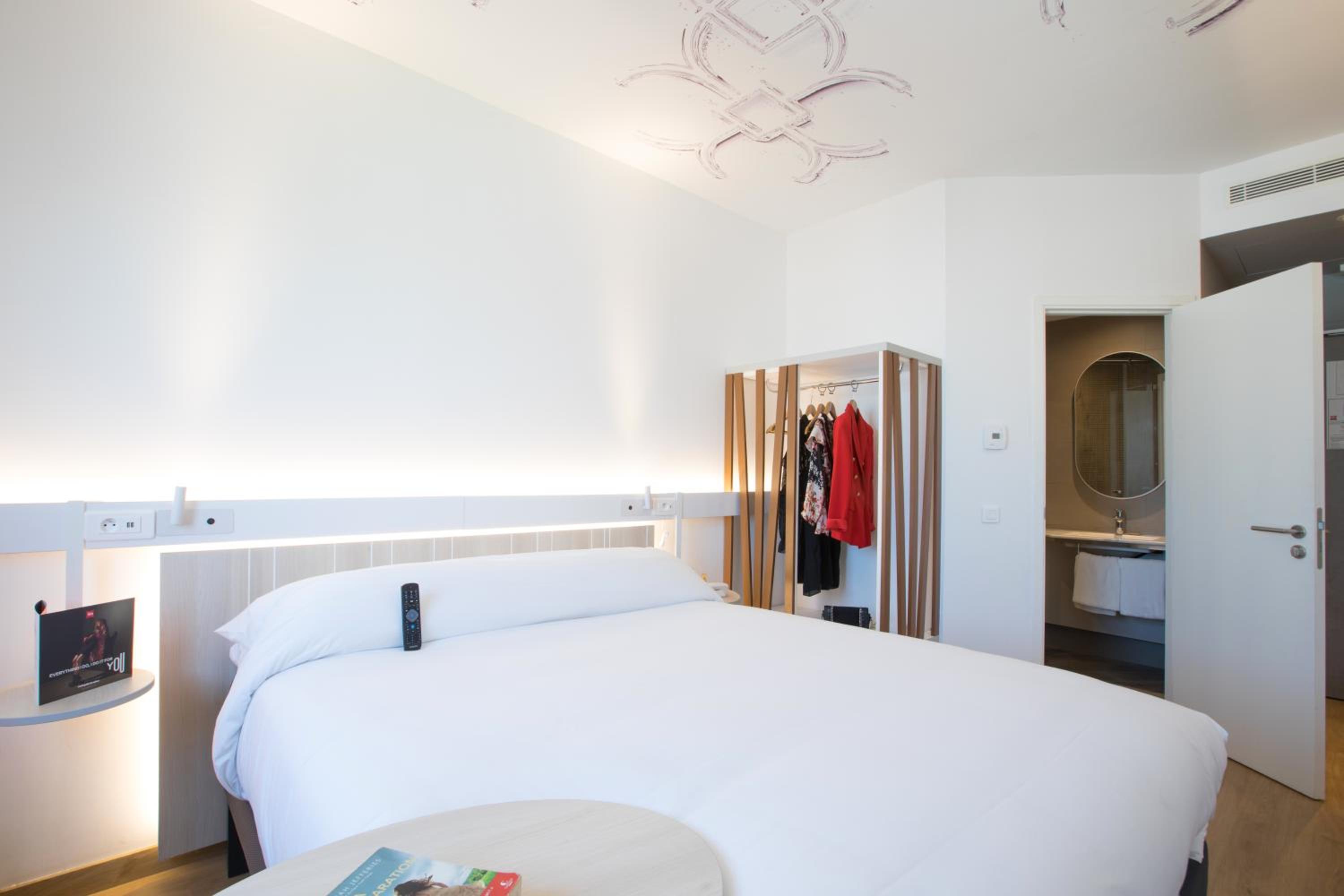  Agora Double Room By Ibis - Photo 15