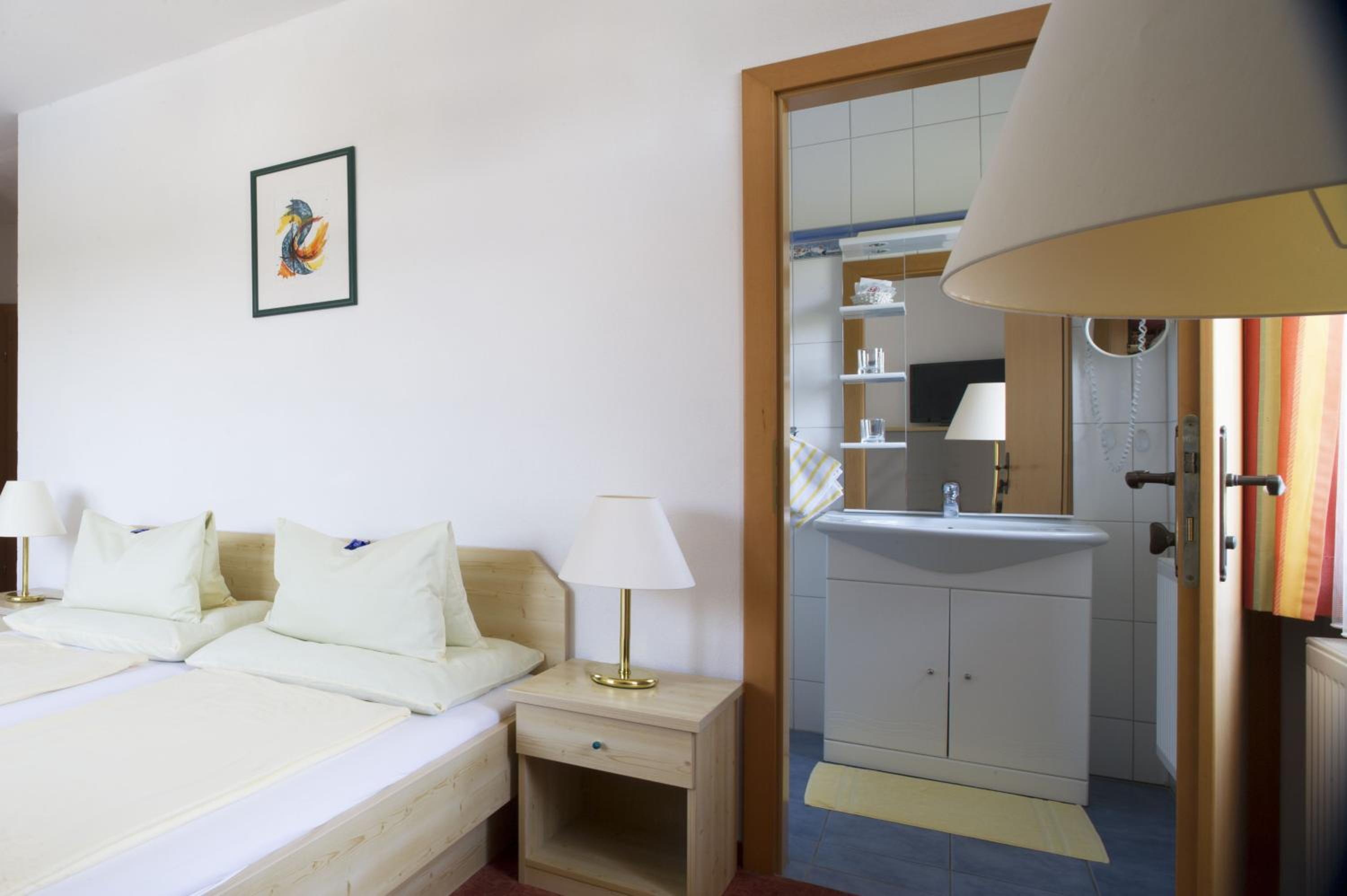 Double Room - Photo 3