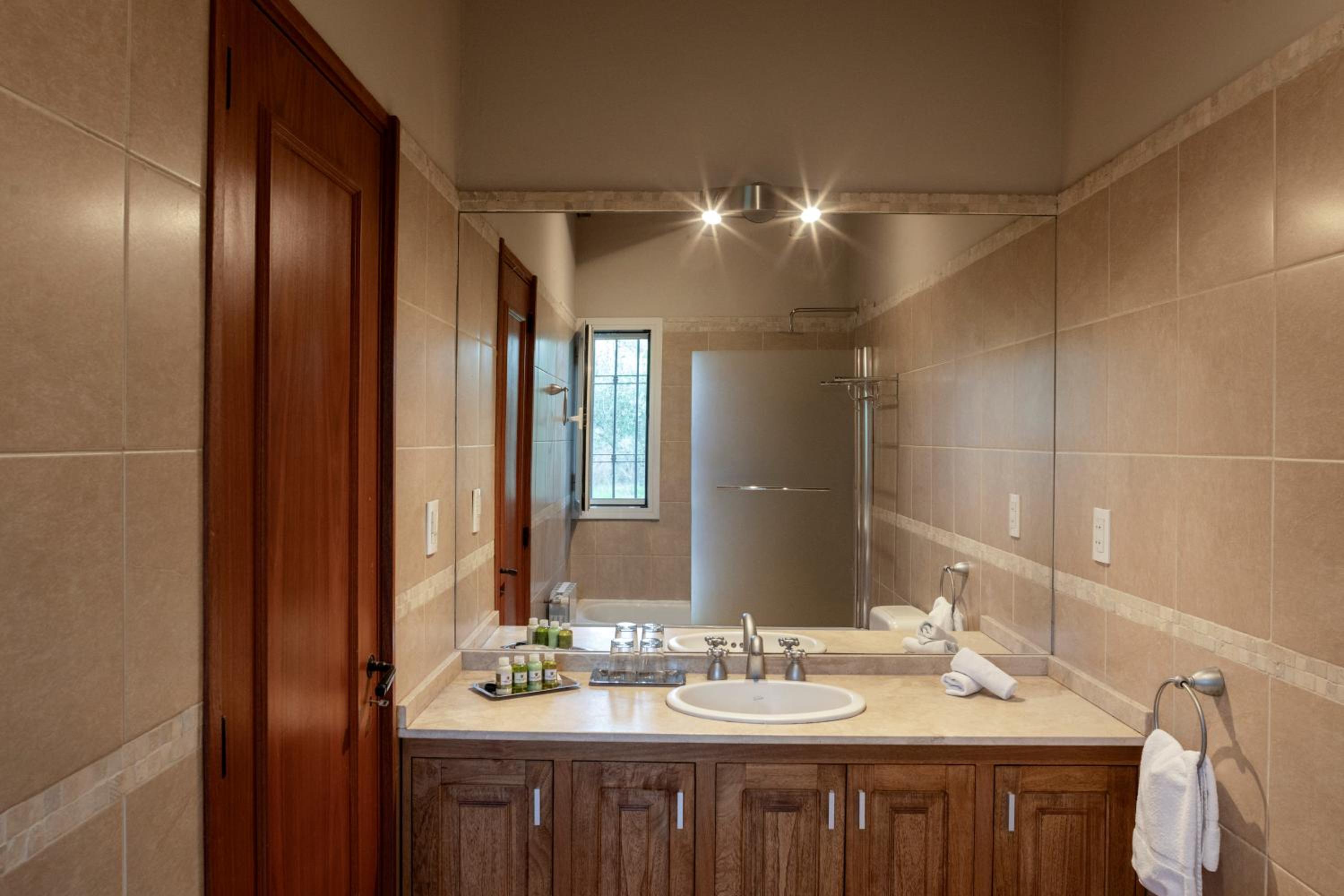 Villa photo 2