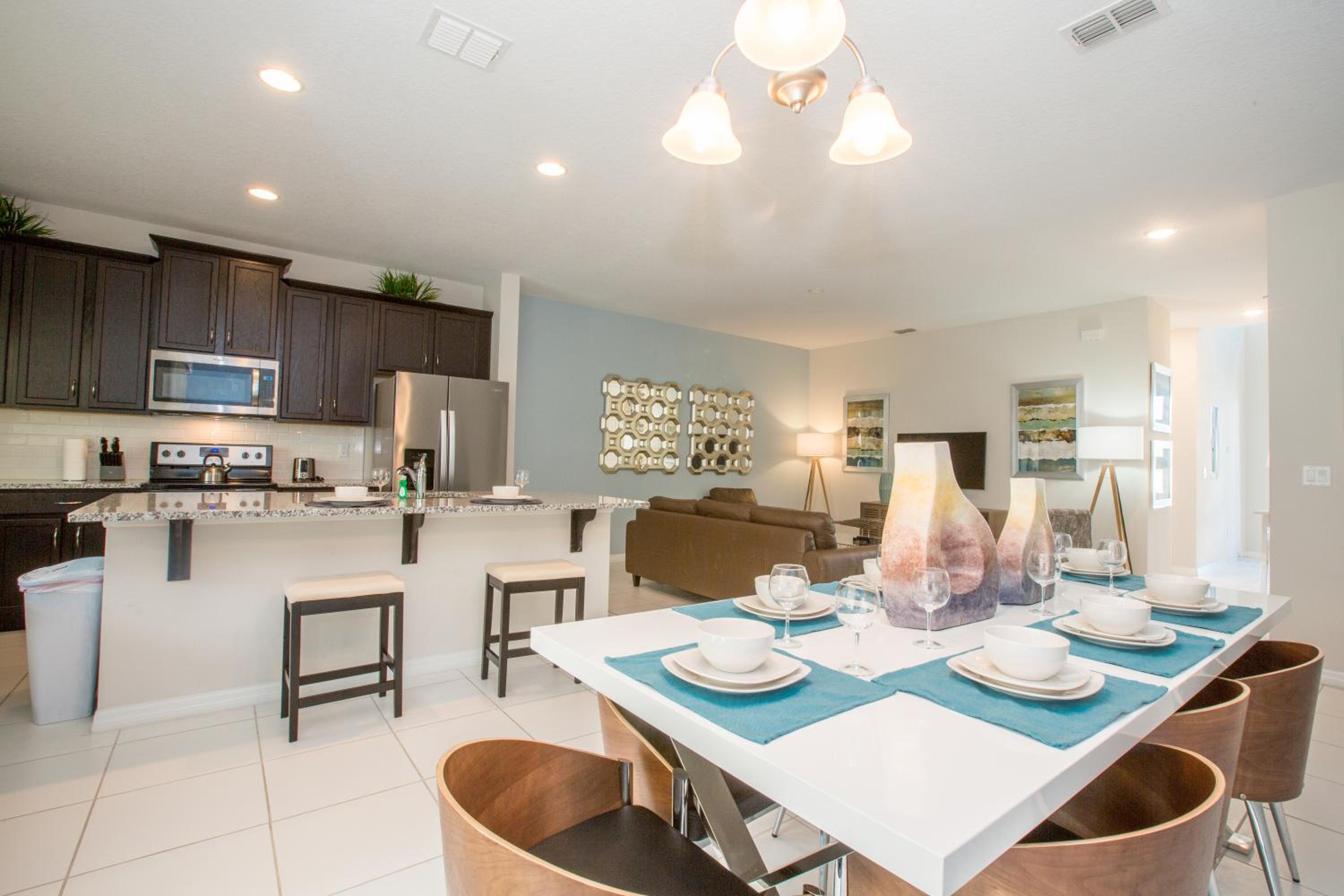 Four-Bedroom House - Photo 43