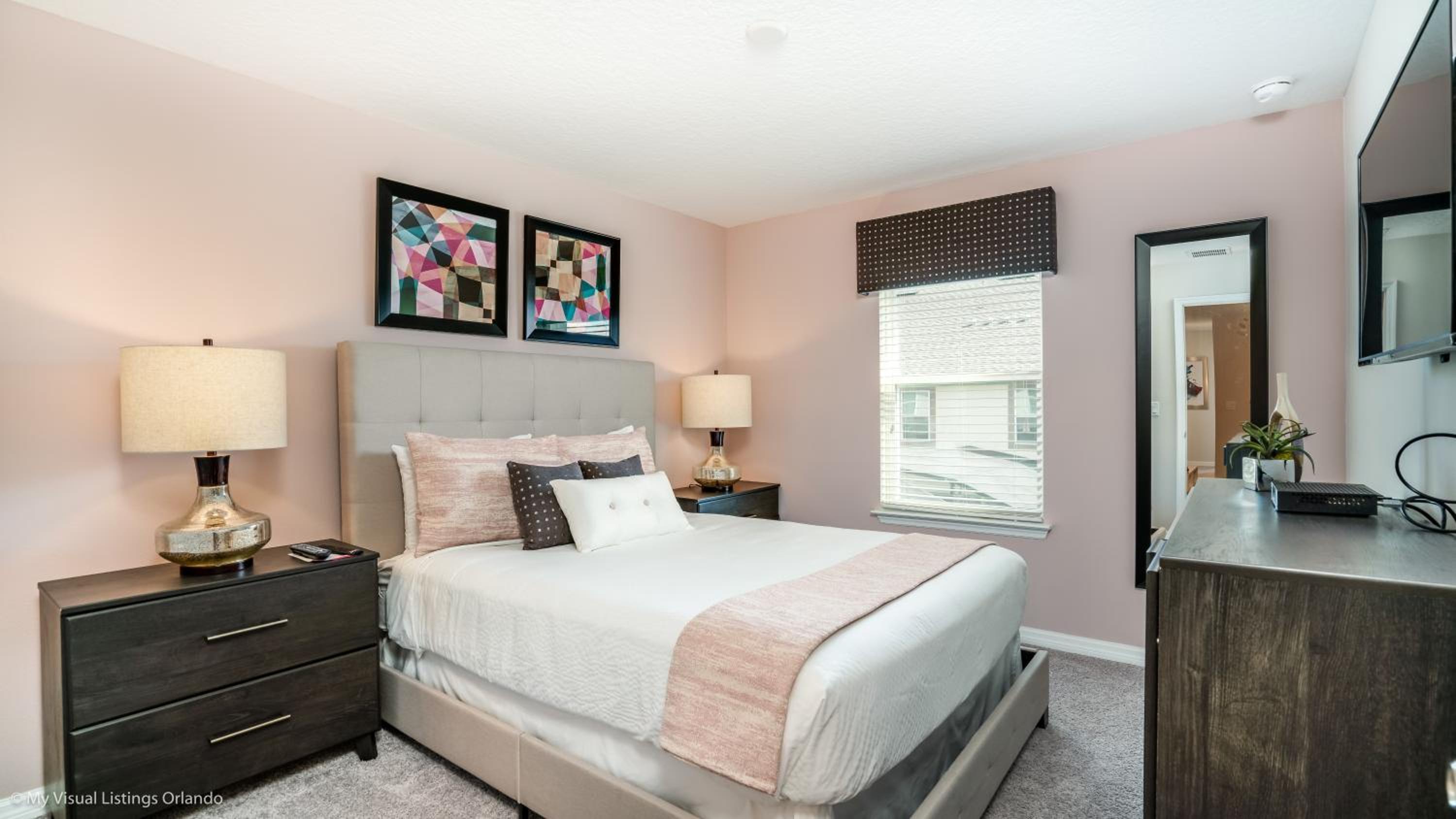 Four-Bedroom House - Photo 49