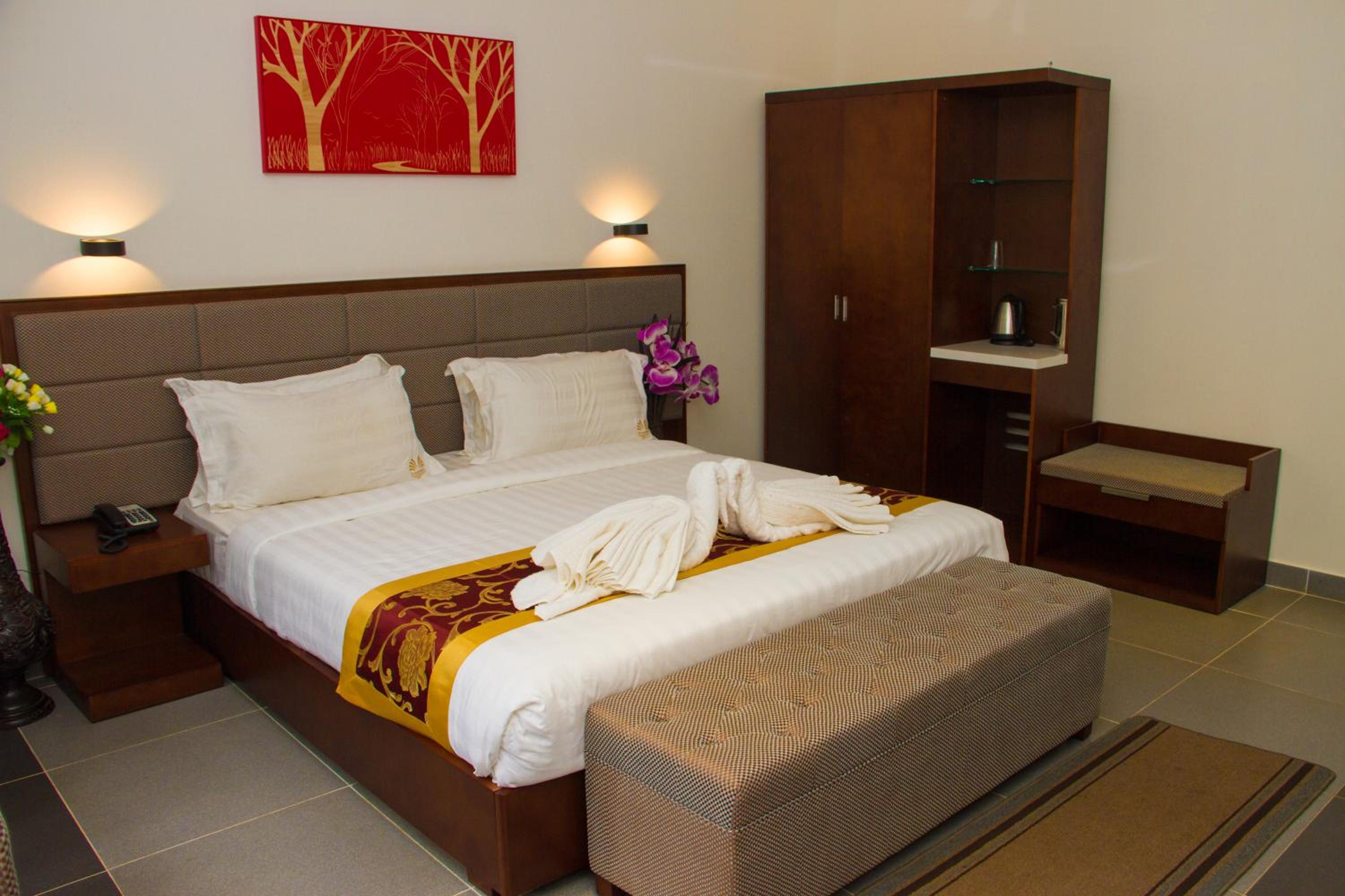 Deluxe Double Room - Photo 7