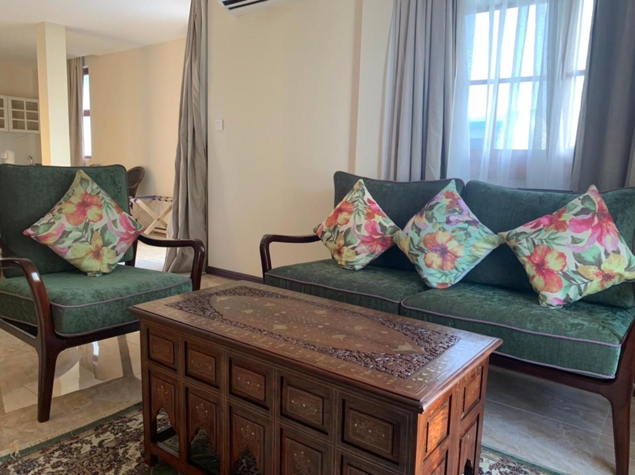 Ocean View Deluxe - Photo 2
