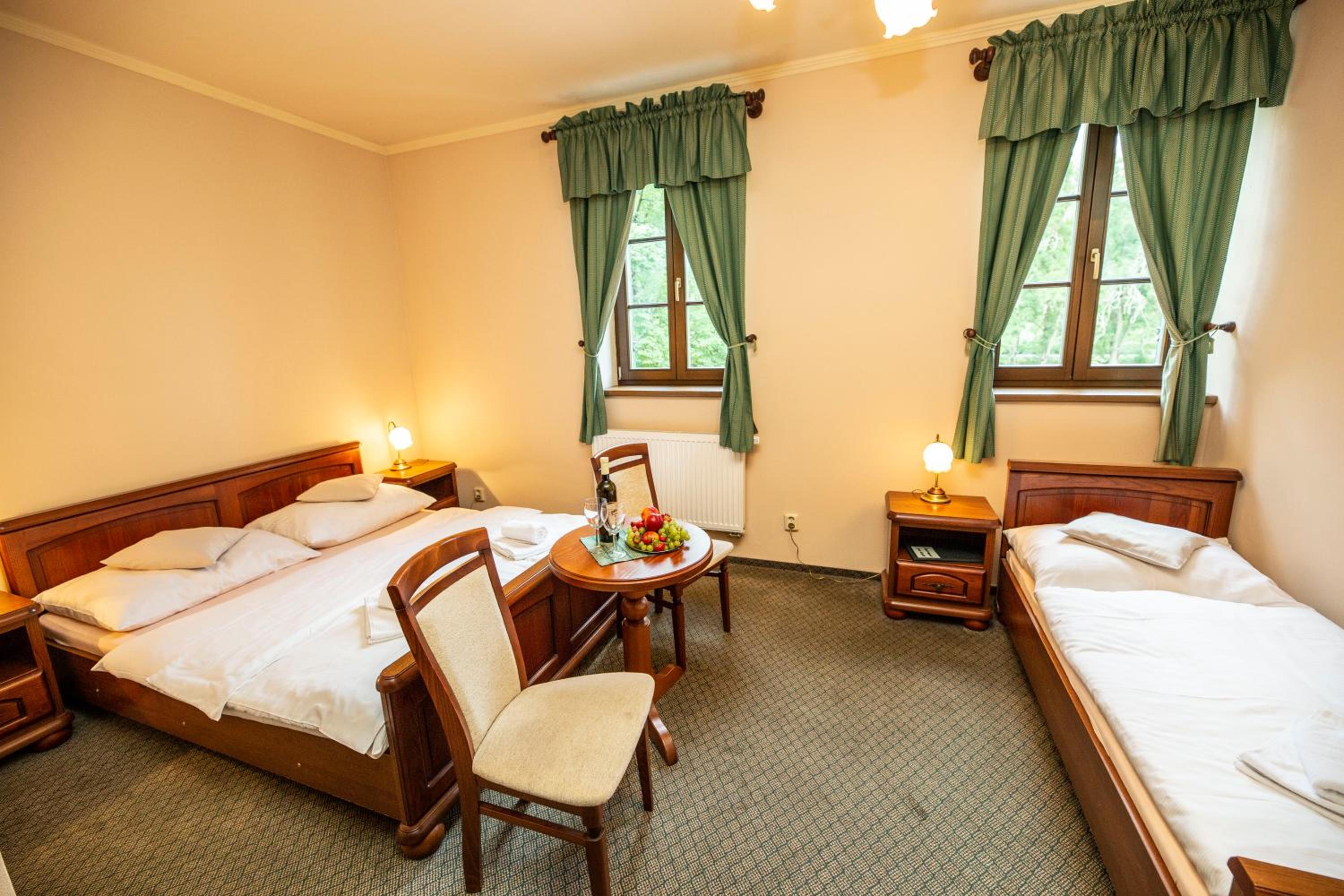 Triple Room