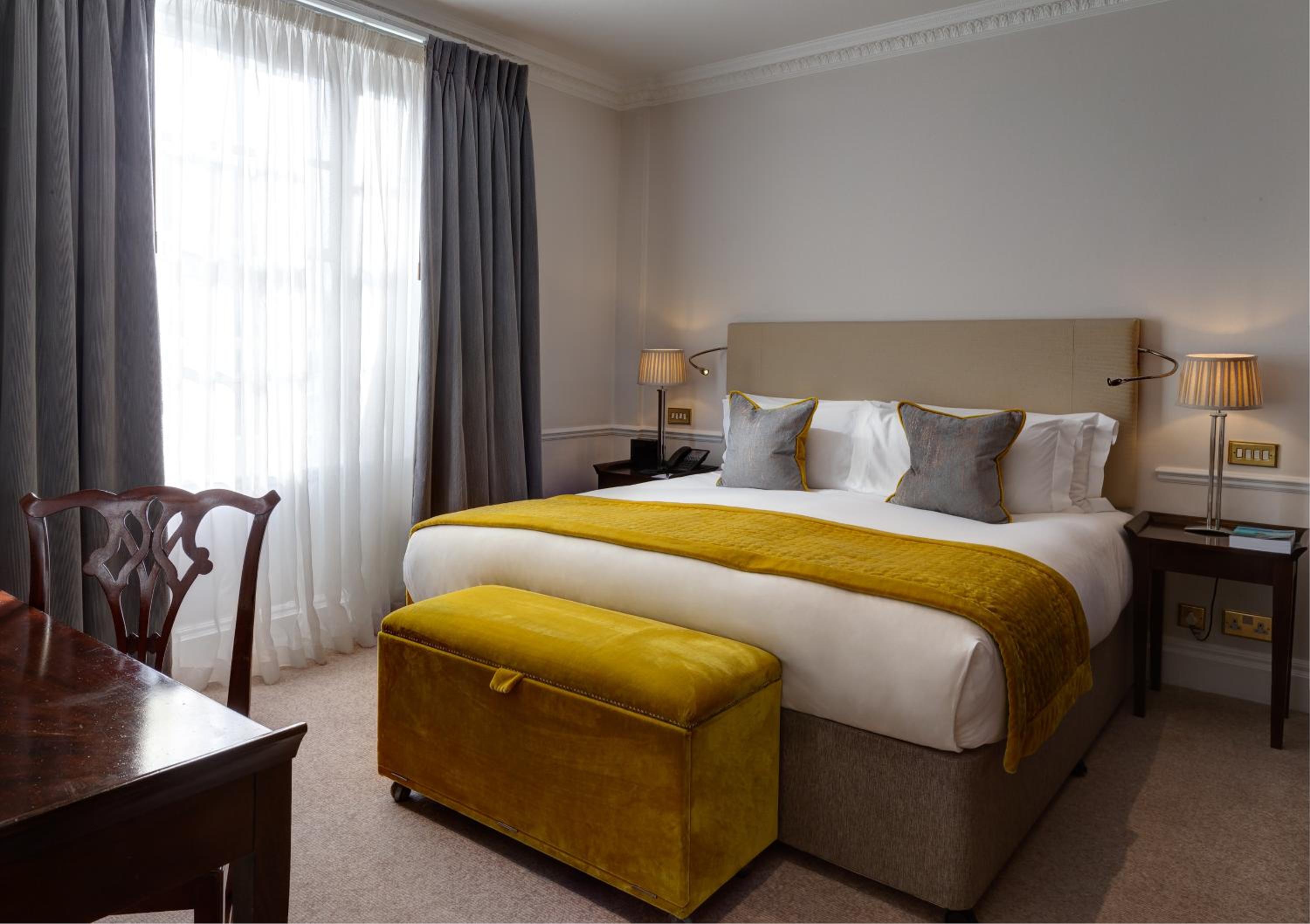 Deluxe Double Room photo 3