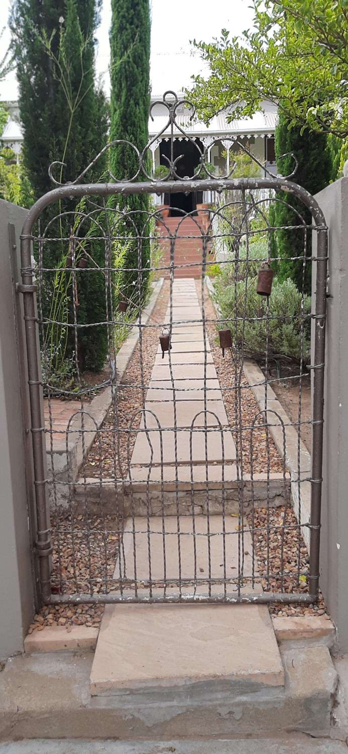 Abigail's Garden Cottage - Self Catering - Photo 39