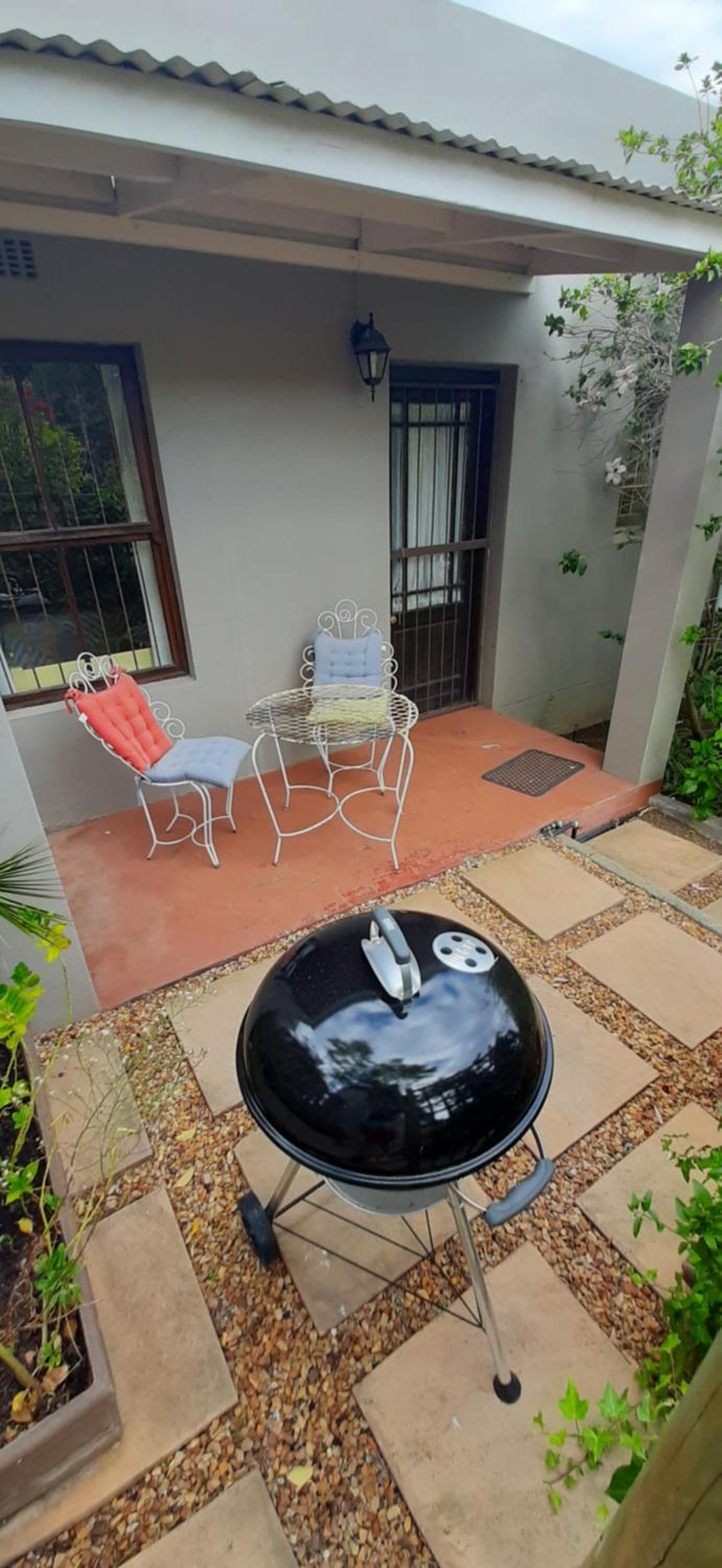 Abigail's Garden Cottage - Self Catering - Photo 48