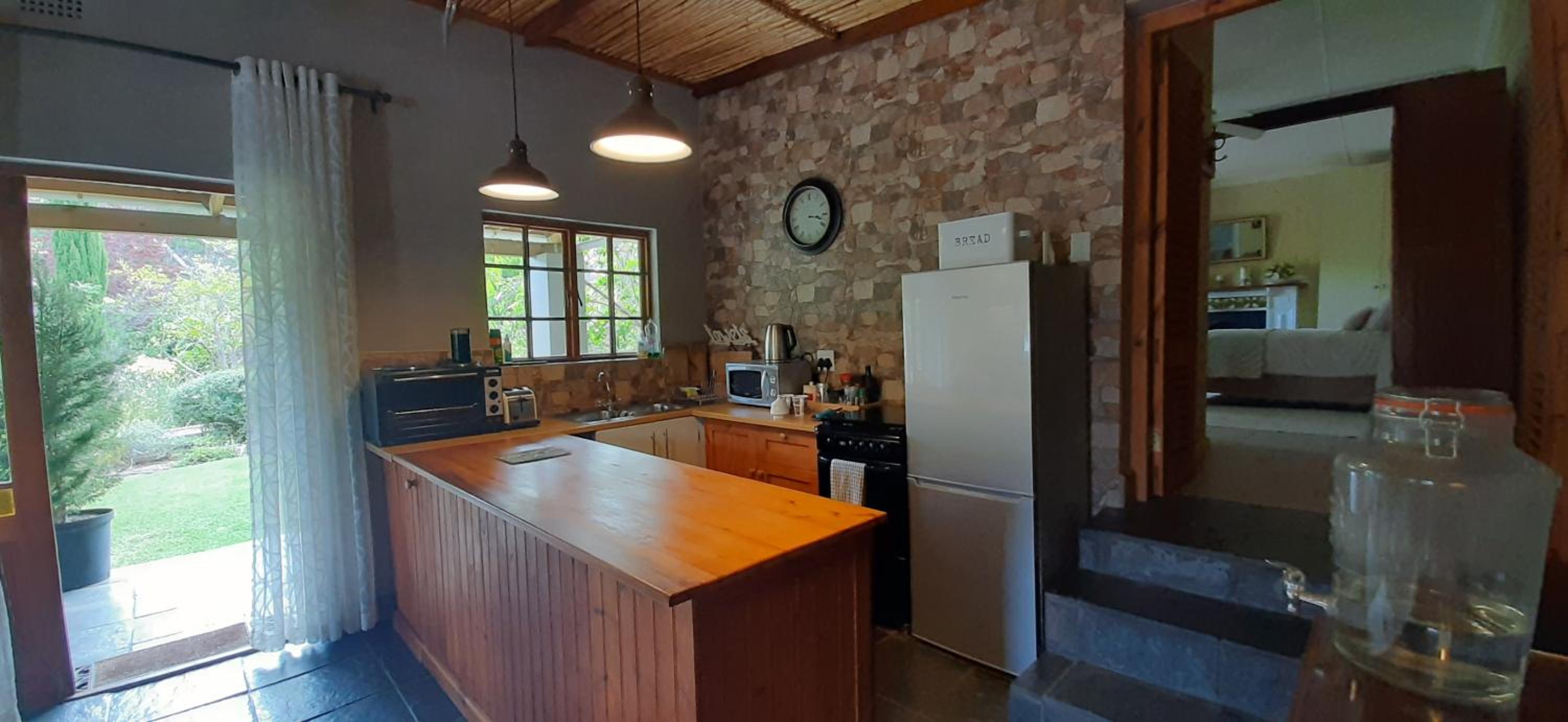 Abigail's Garden Cottage - Self Catering - Photo 23