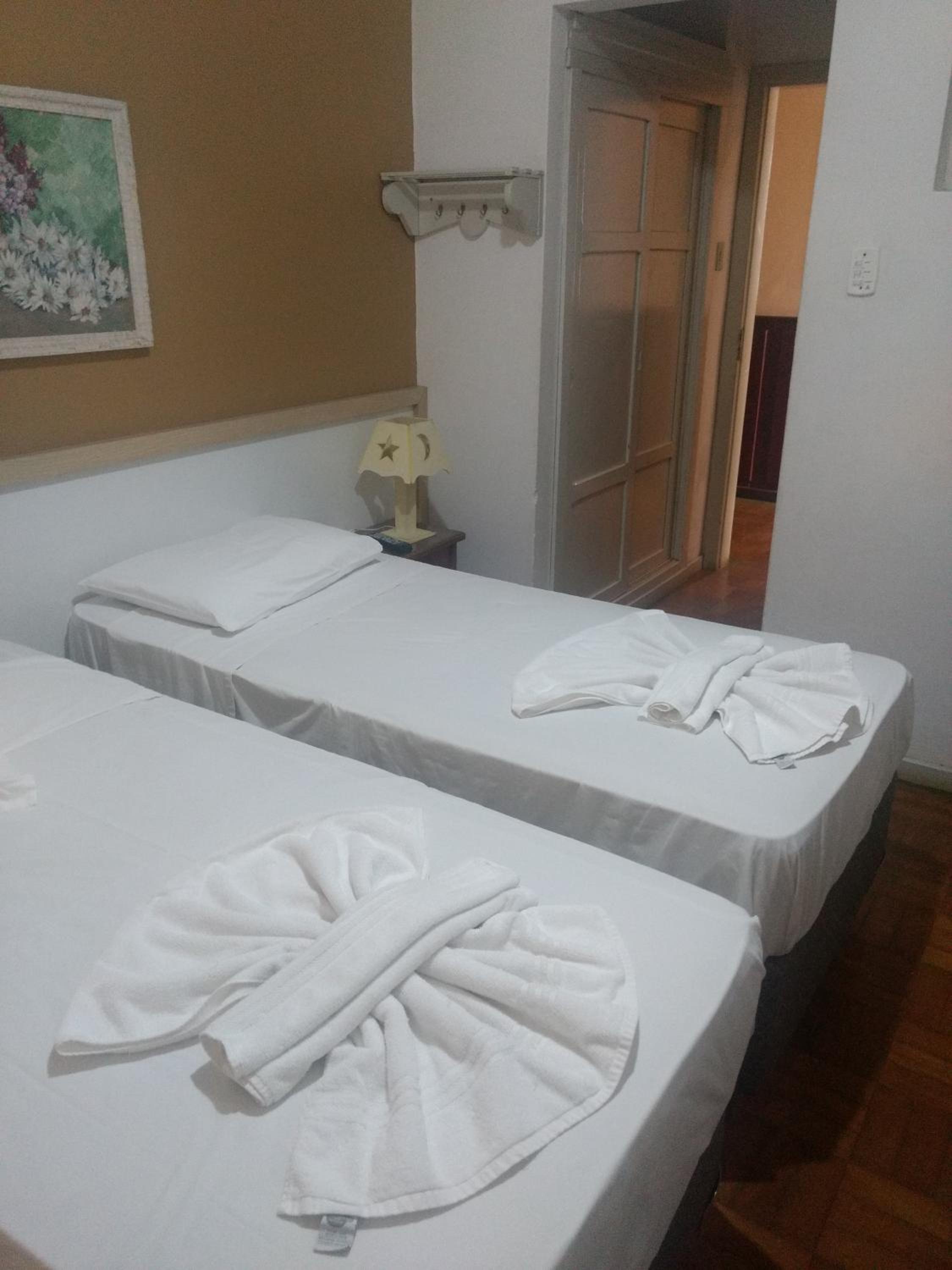 Deluxe Double or Twin Room photo 2