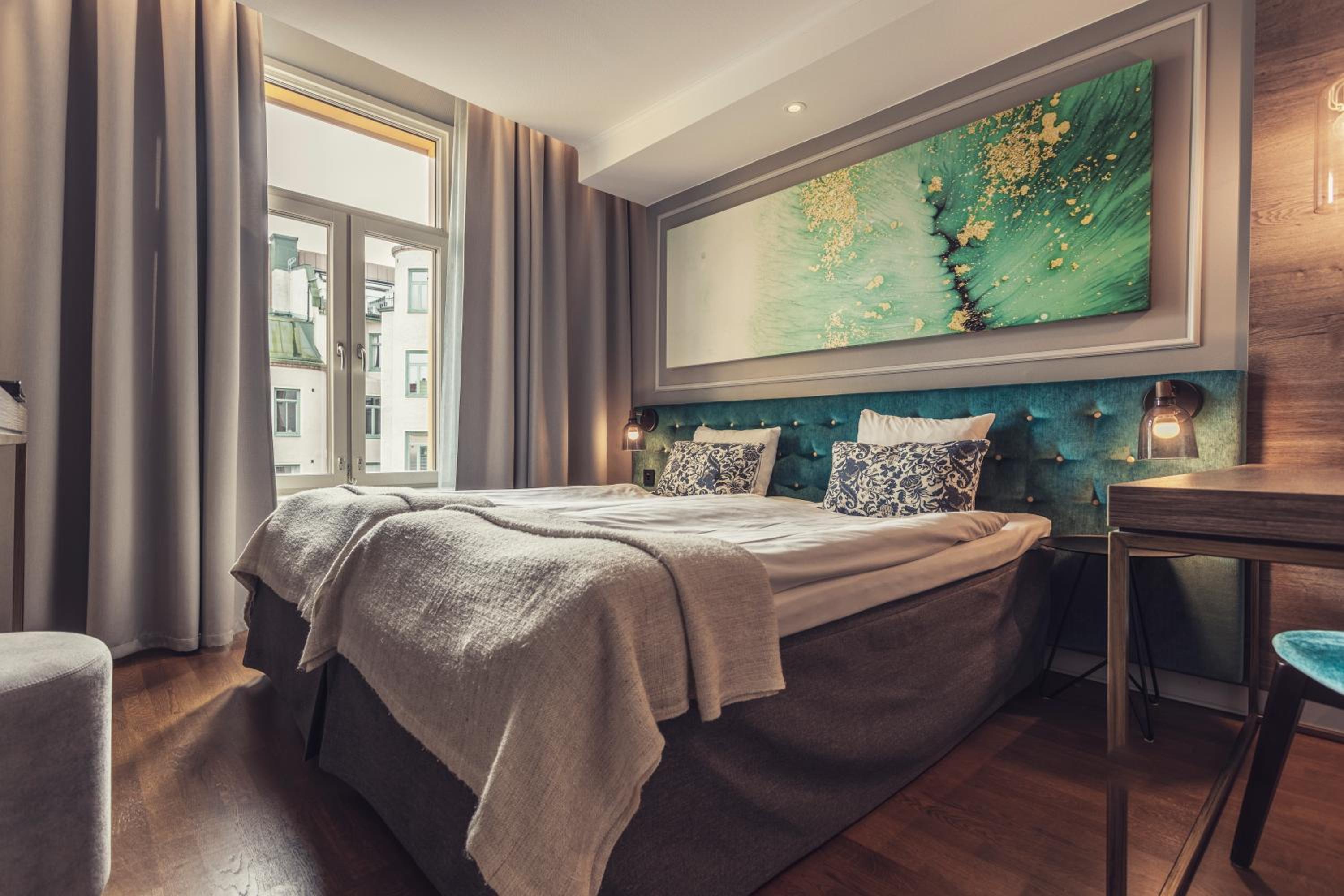 Standard Twin Room - Photo 1