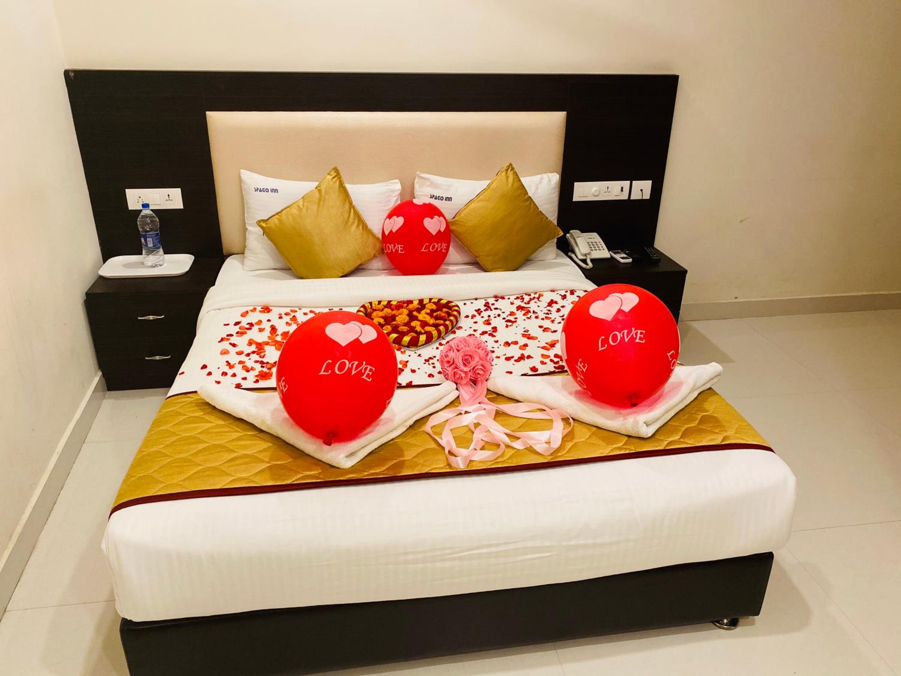 Deluxe Room - Photo 3