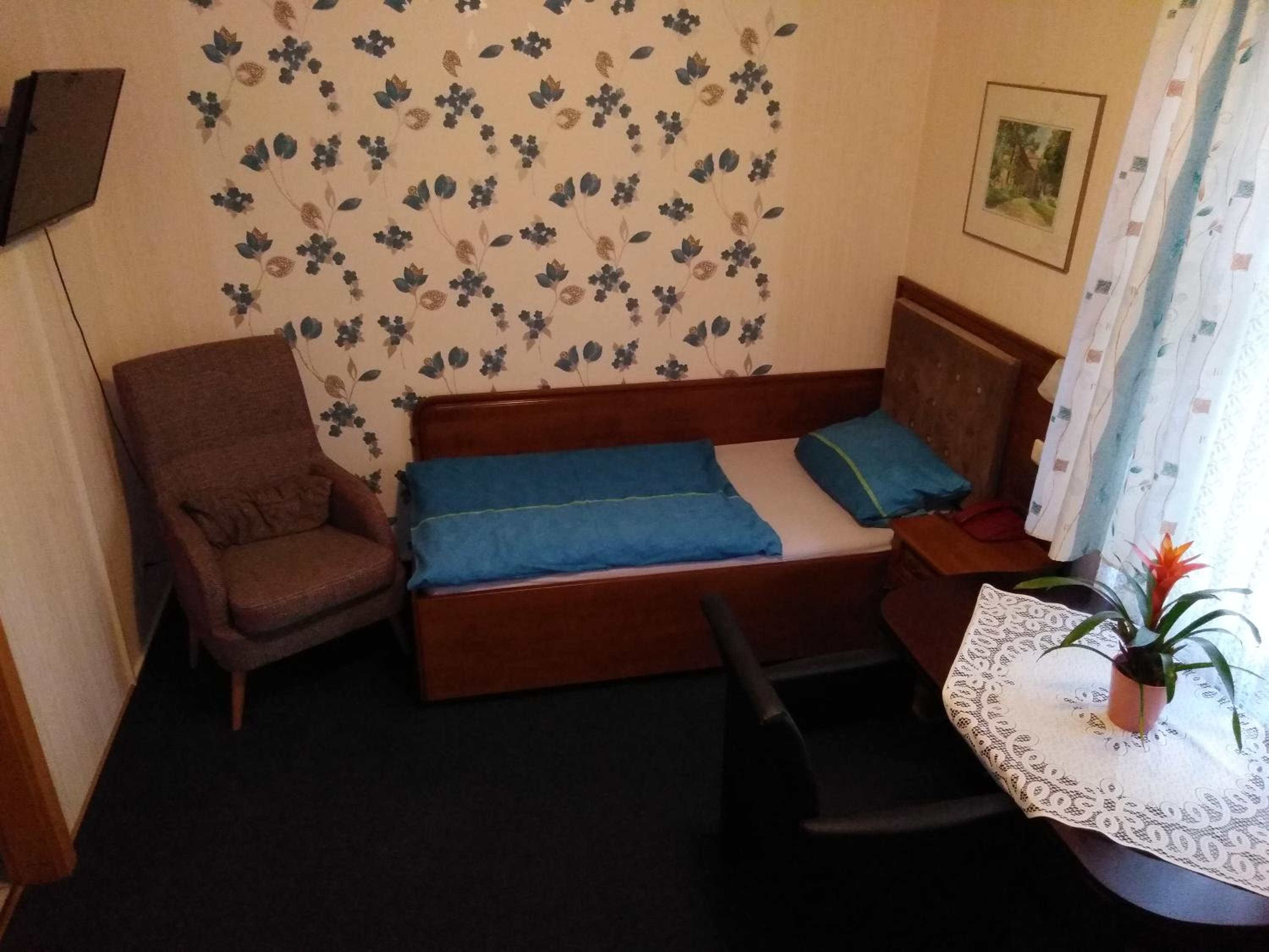 Standard Single Room with Shower photo 1