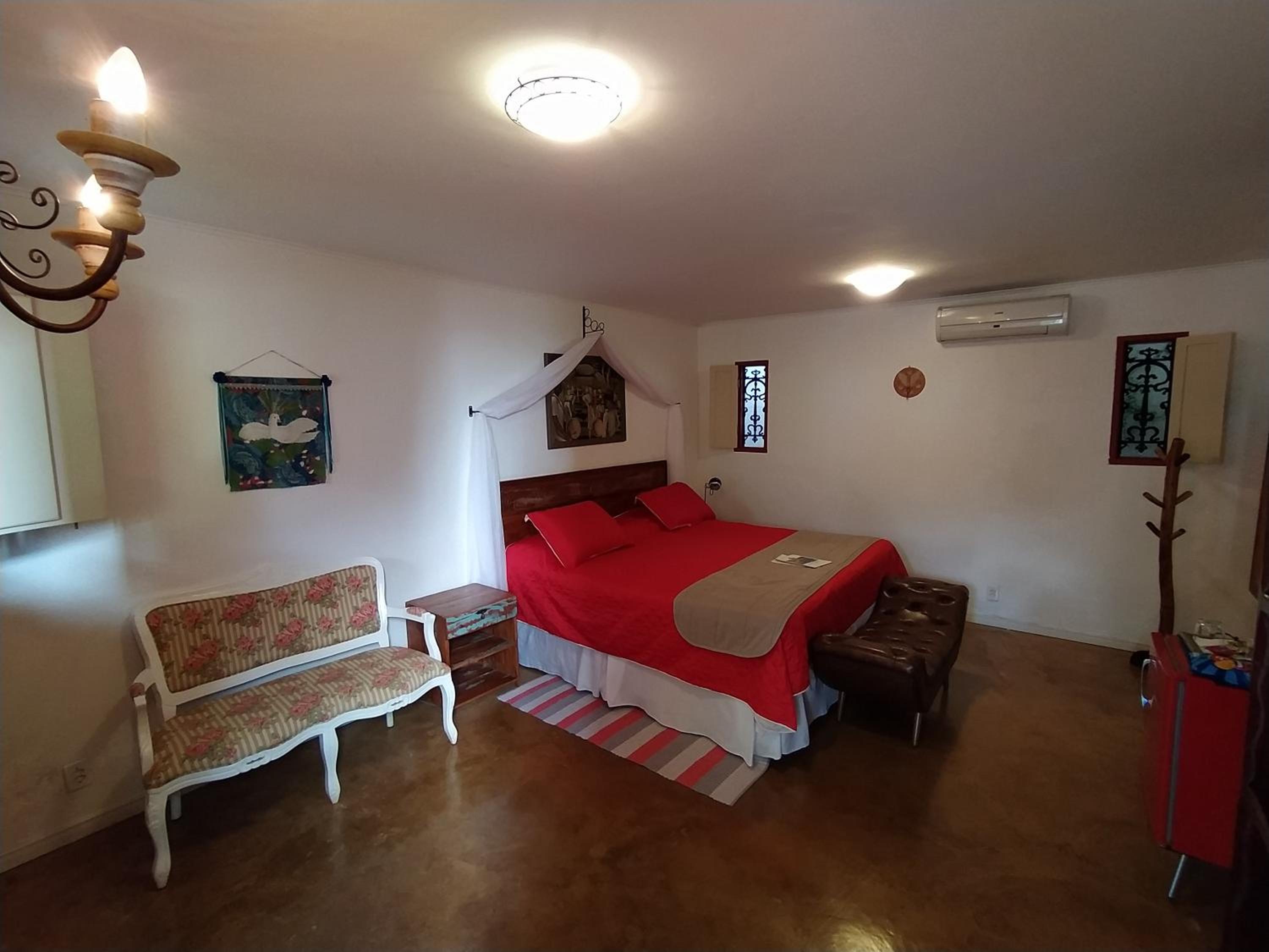 King Suite with Spa Bath photo 2